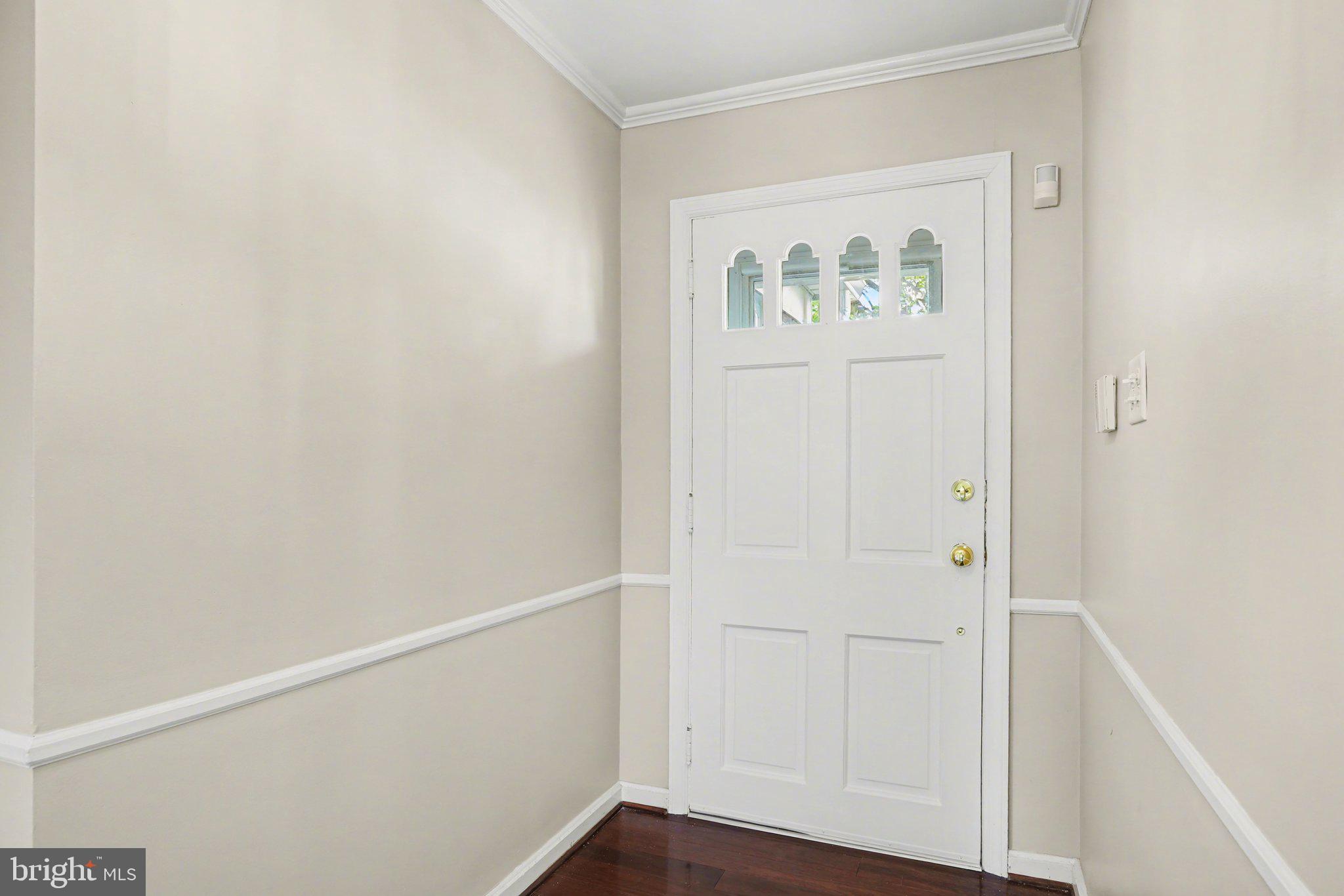 COUNTRY CLUB HILLS - Residential