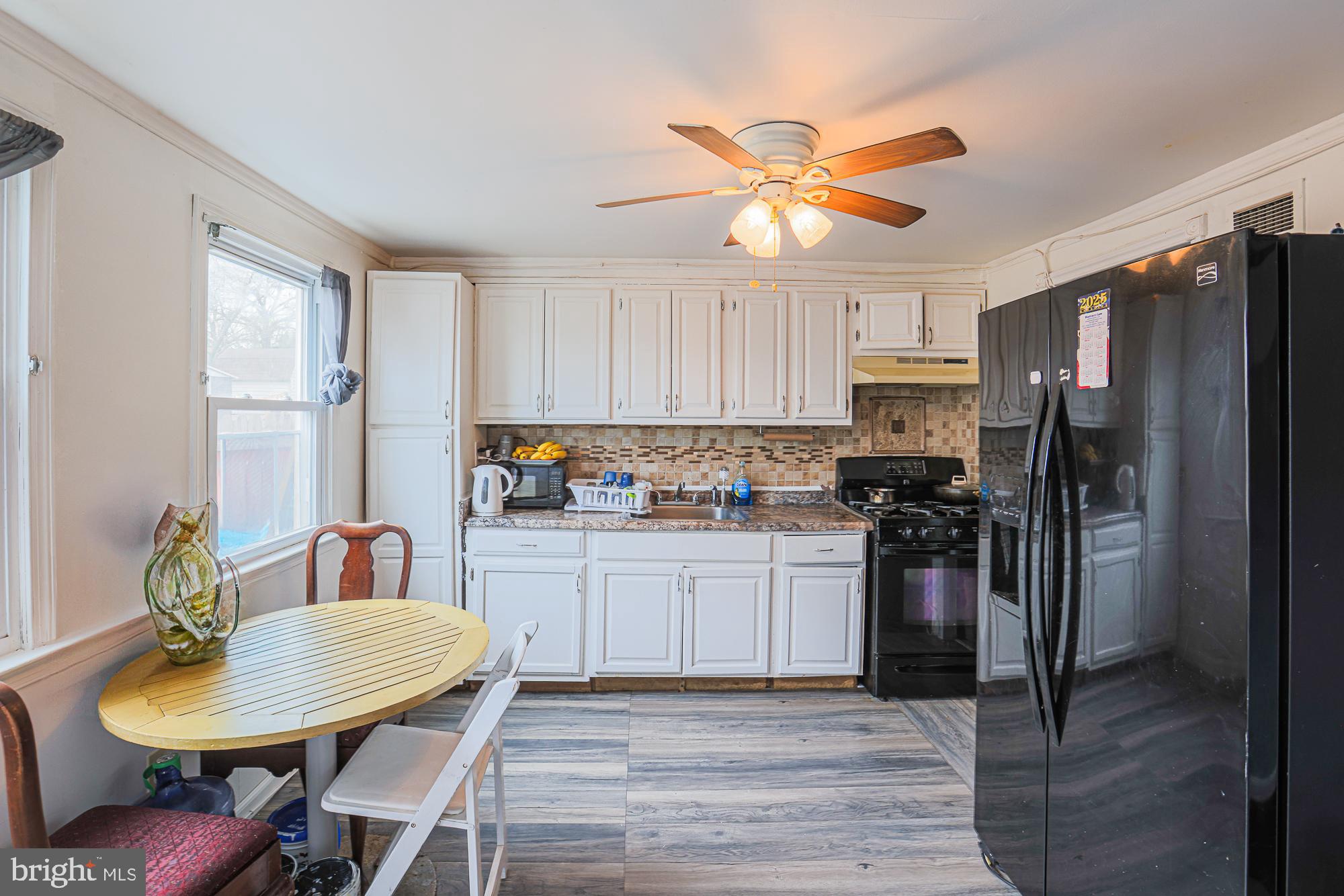 2707 NORFEN ROAD