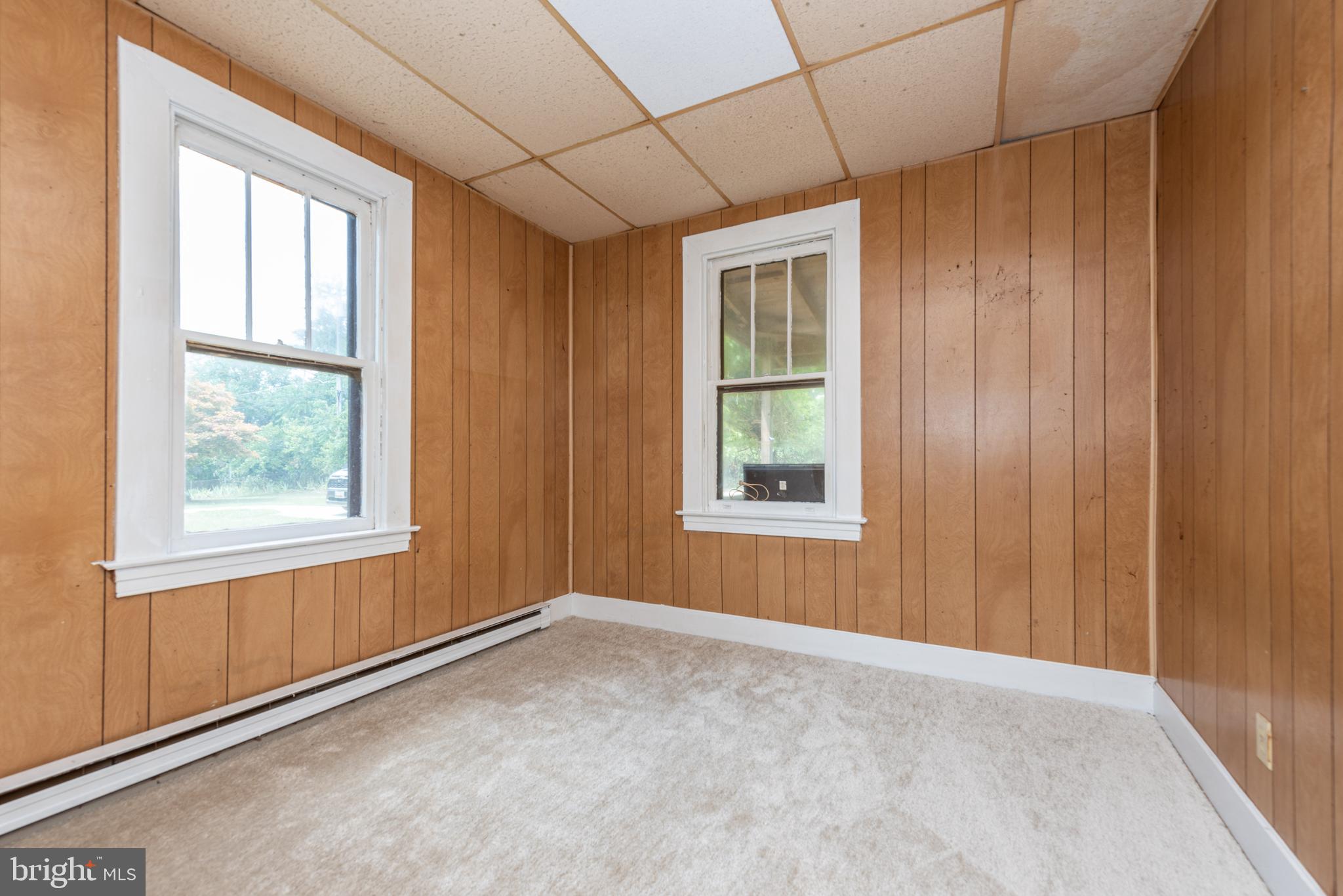 PARKVILLE - Residential Lease