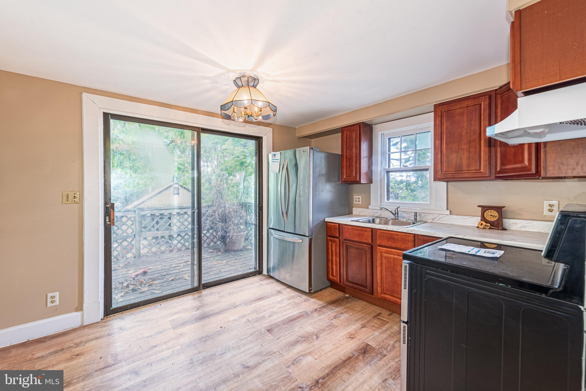 PARKVILLE - Residential Lease