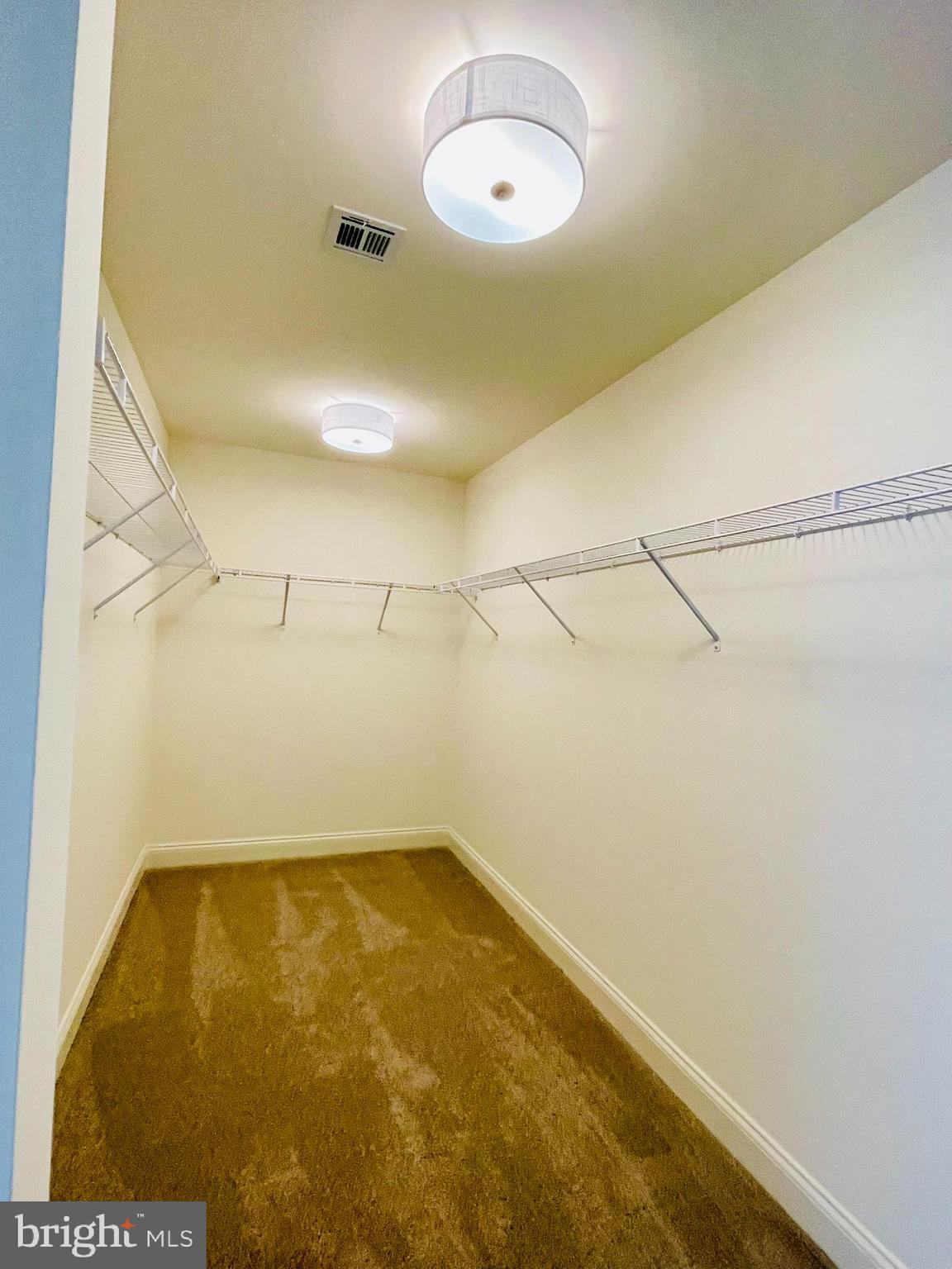 MEADOW LANE FARMS - Residential