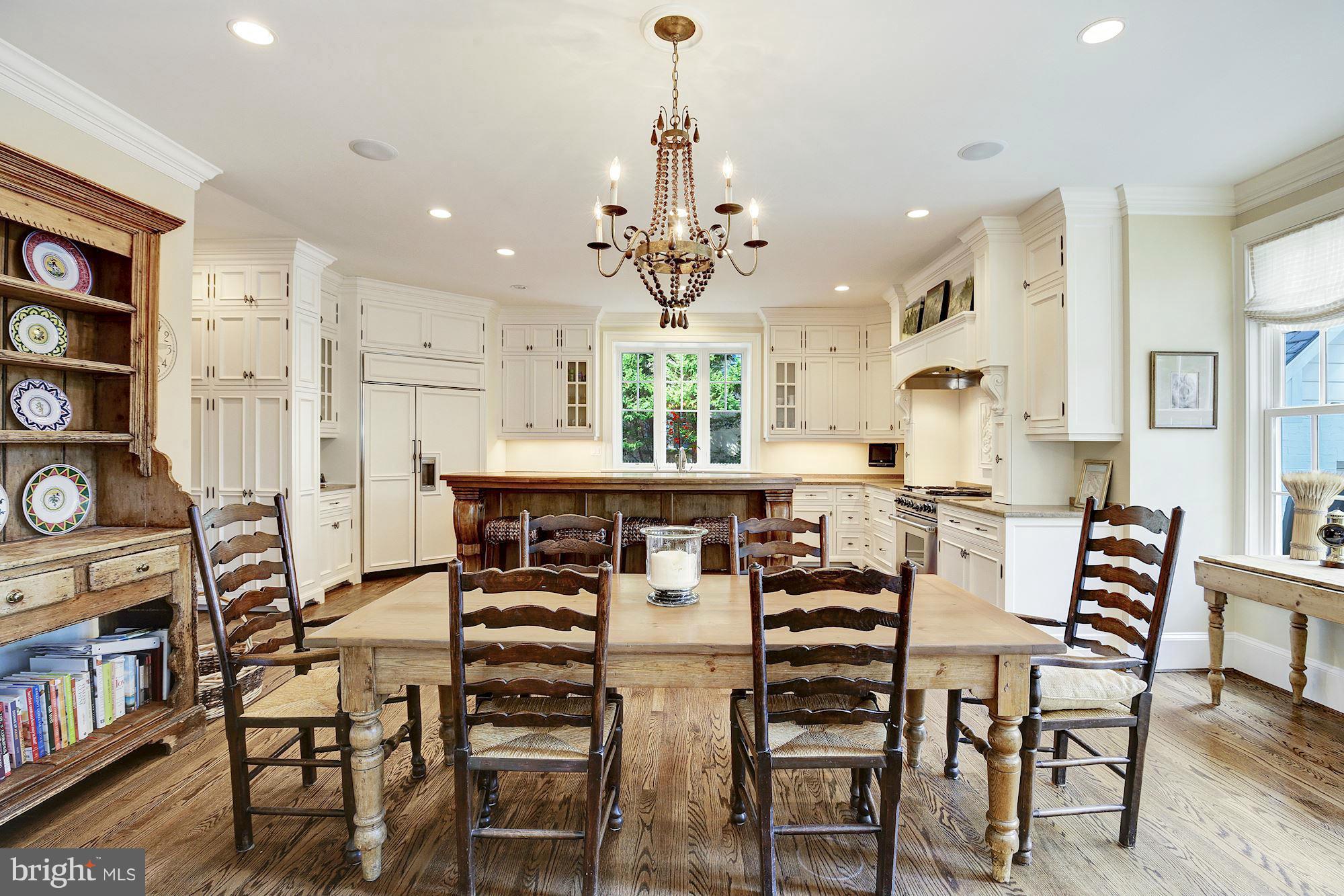 KENWOOD - Residential