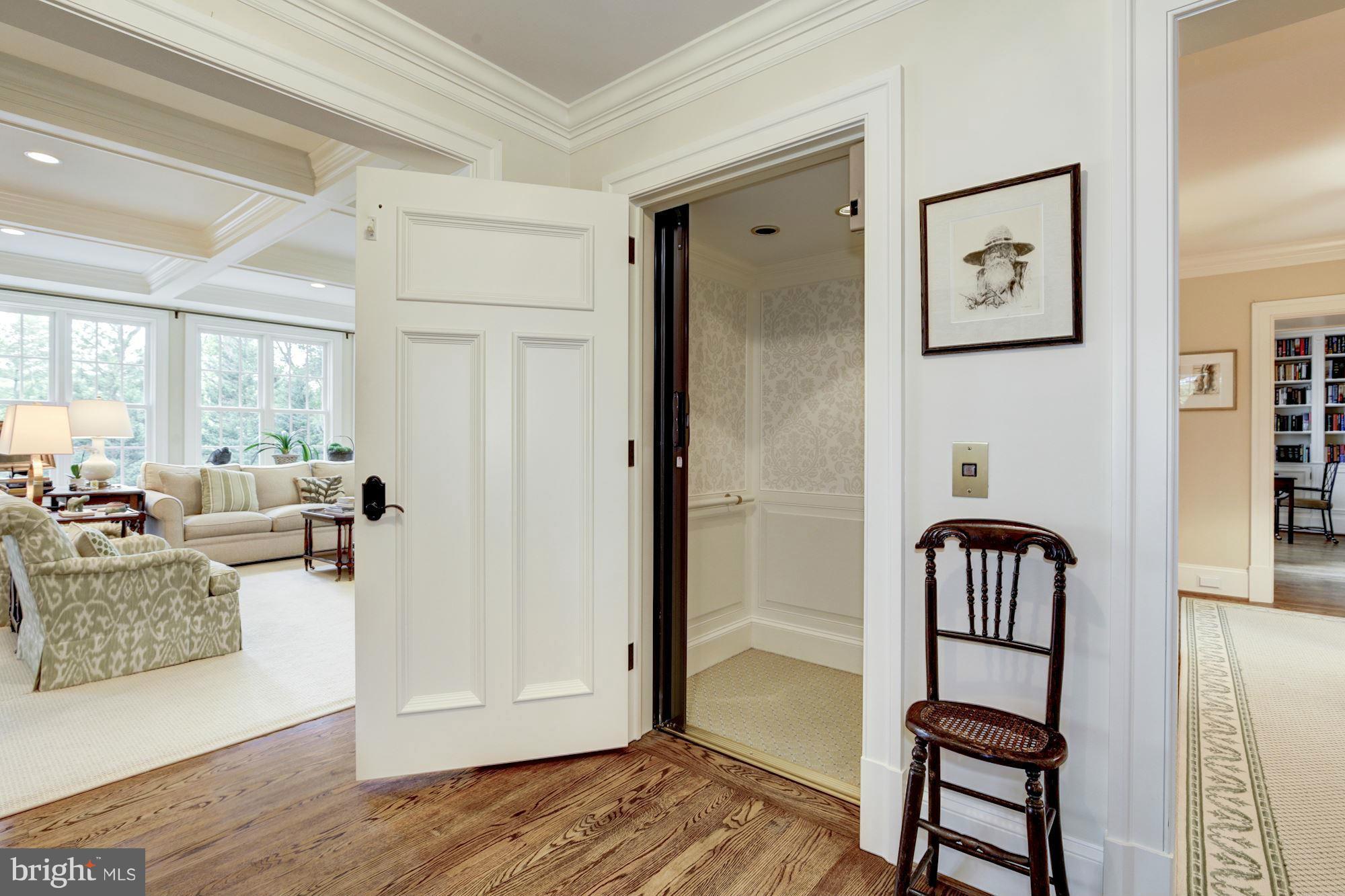 KENWOOD - Residential