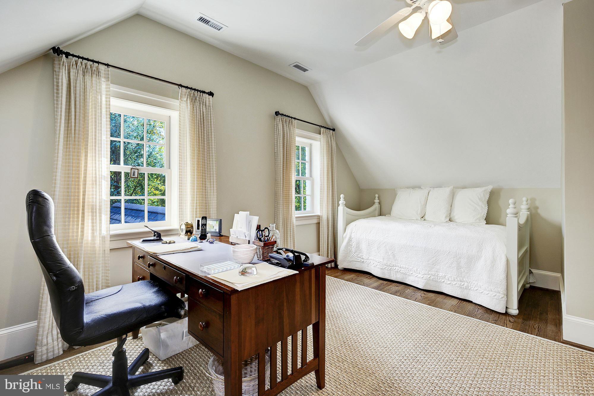 KENWOOD - Residential