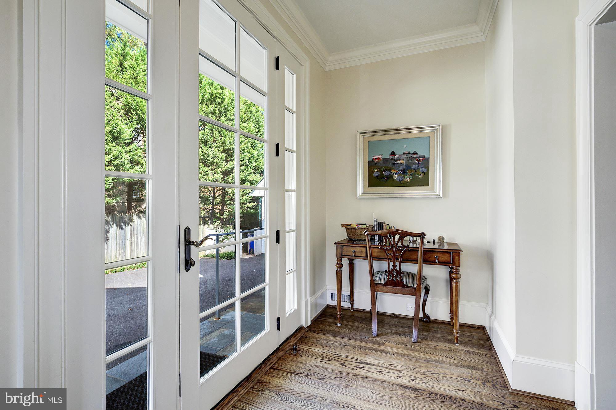 KENWOOD - Residential