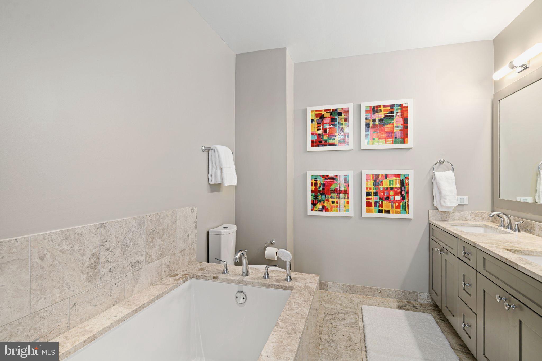 FITLER SQUARE - Residential