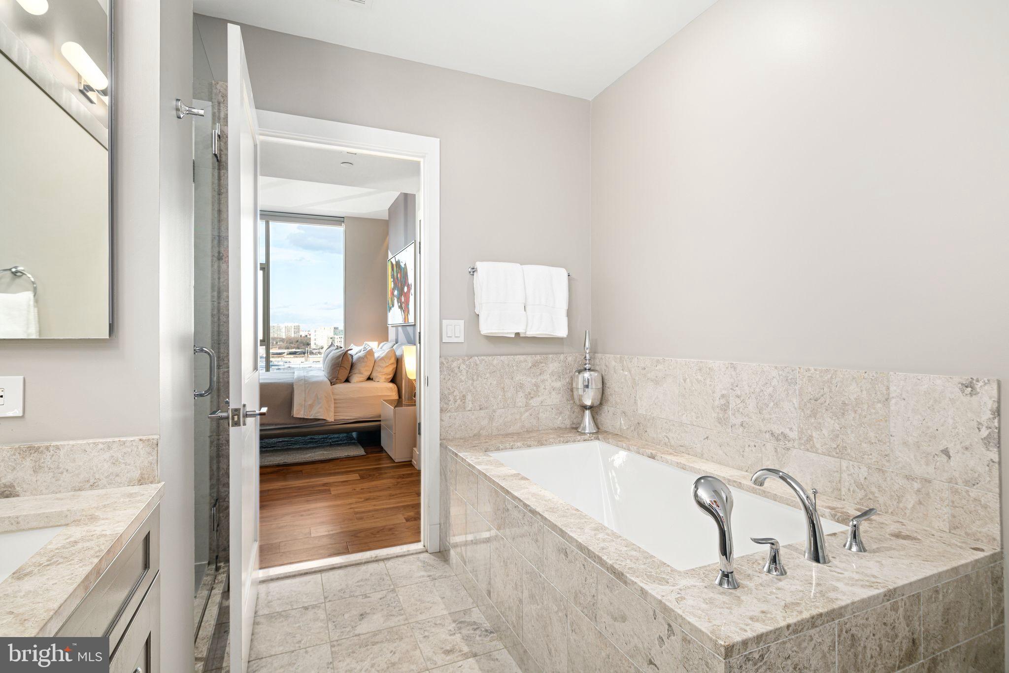 FITLER SQUARE - Residential