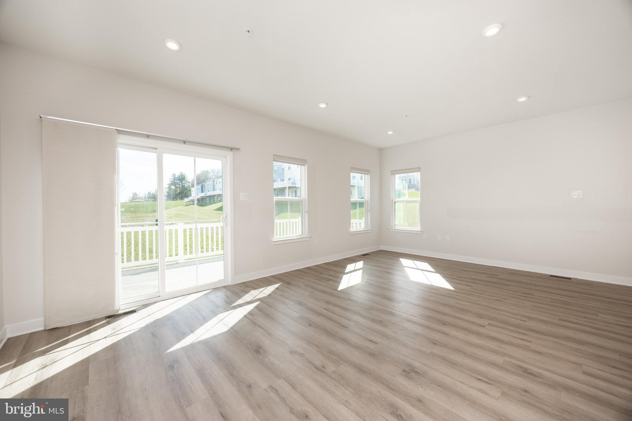 HIGHPOINT AT DOWNINGTOWN - Residential