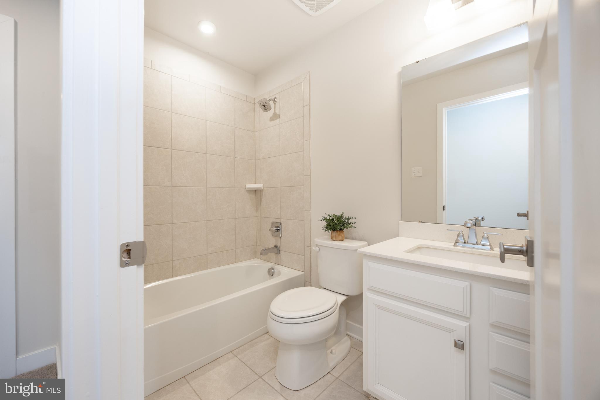 HIGHPOINT AT DOWNINGTOWN - Residential