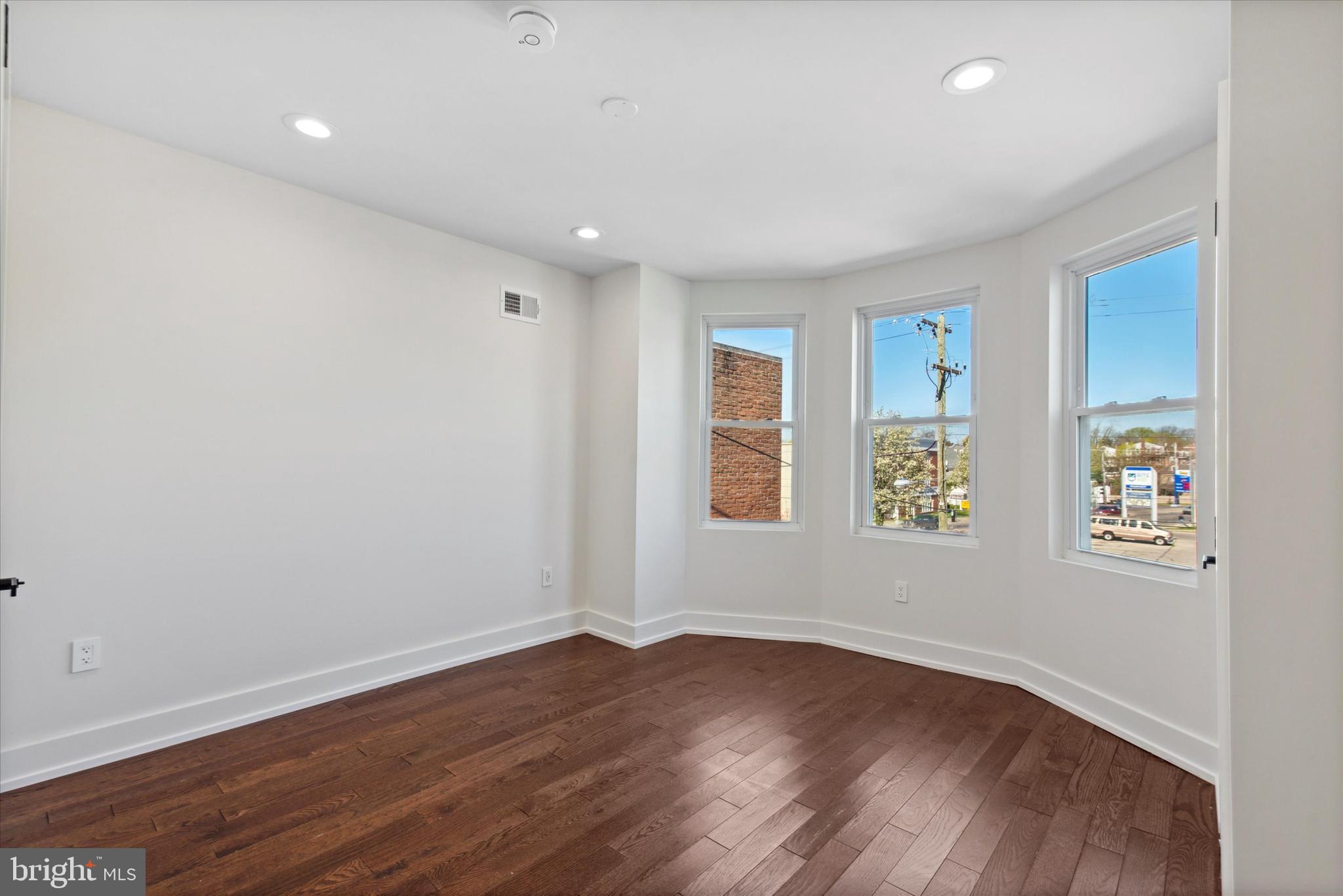 GERMANTOWN - Residential Lease