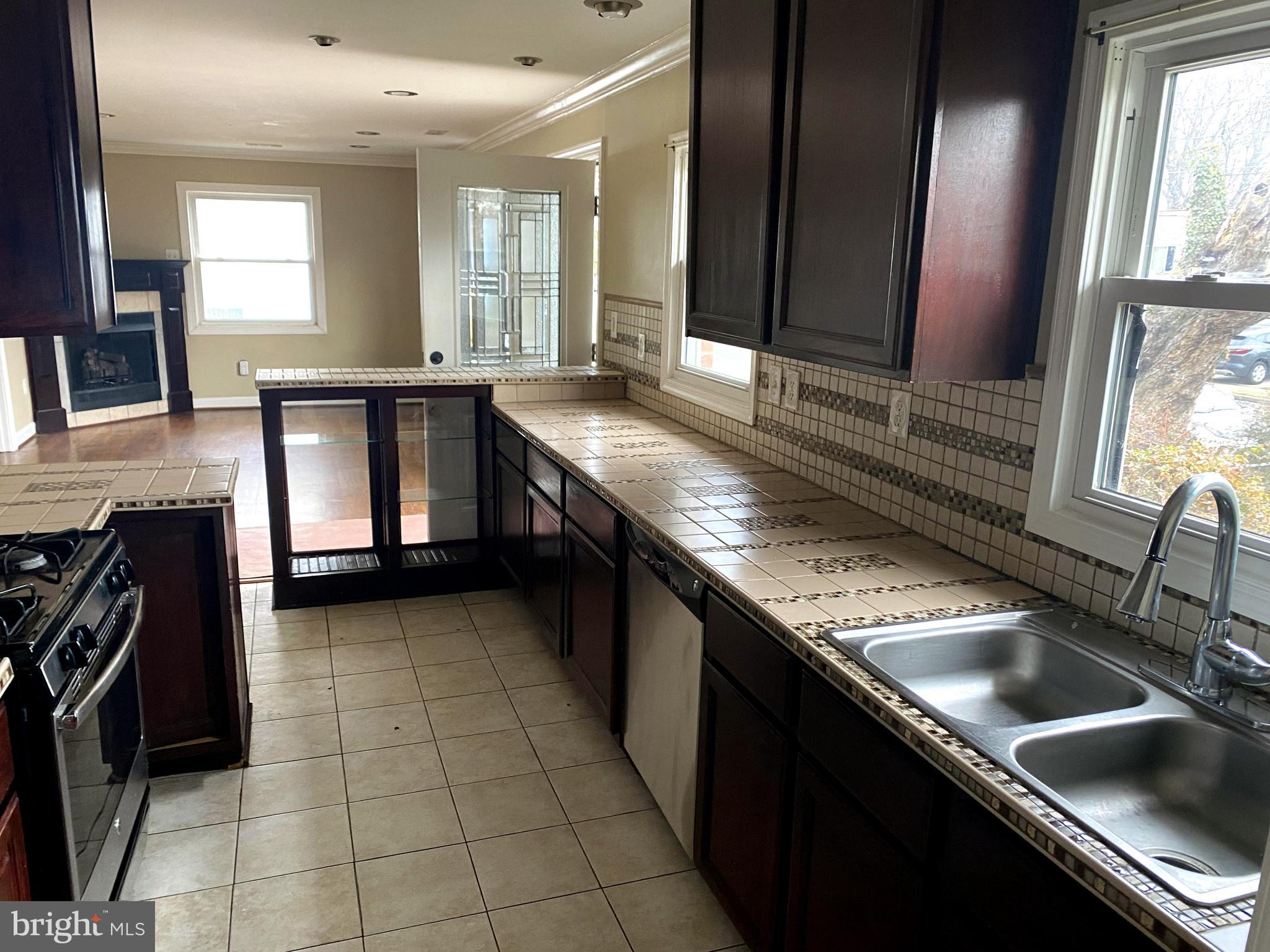 MARUMSCO WOODS - Residential Lease