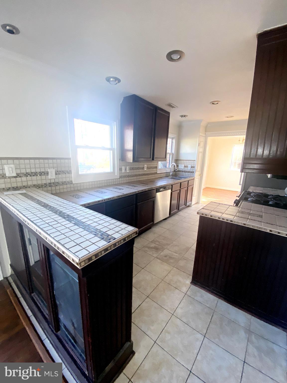 MARUMSCO WOODS - Residential Lease