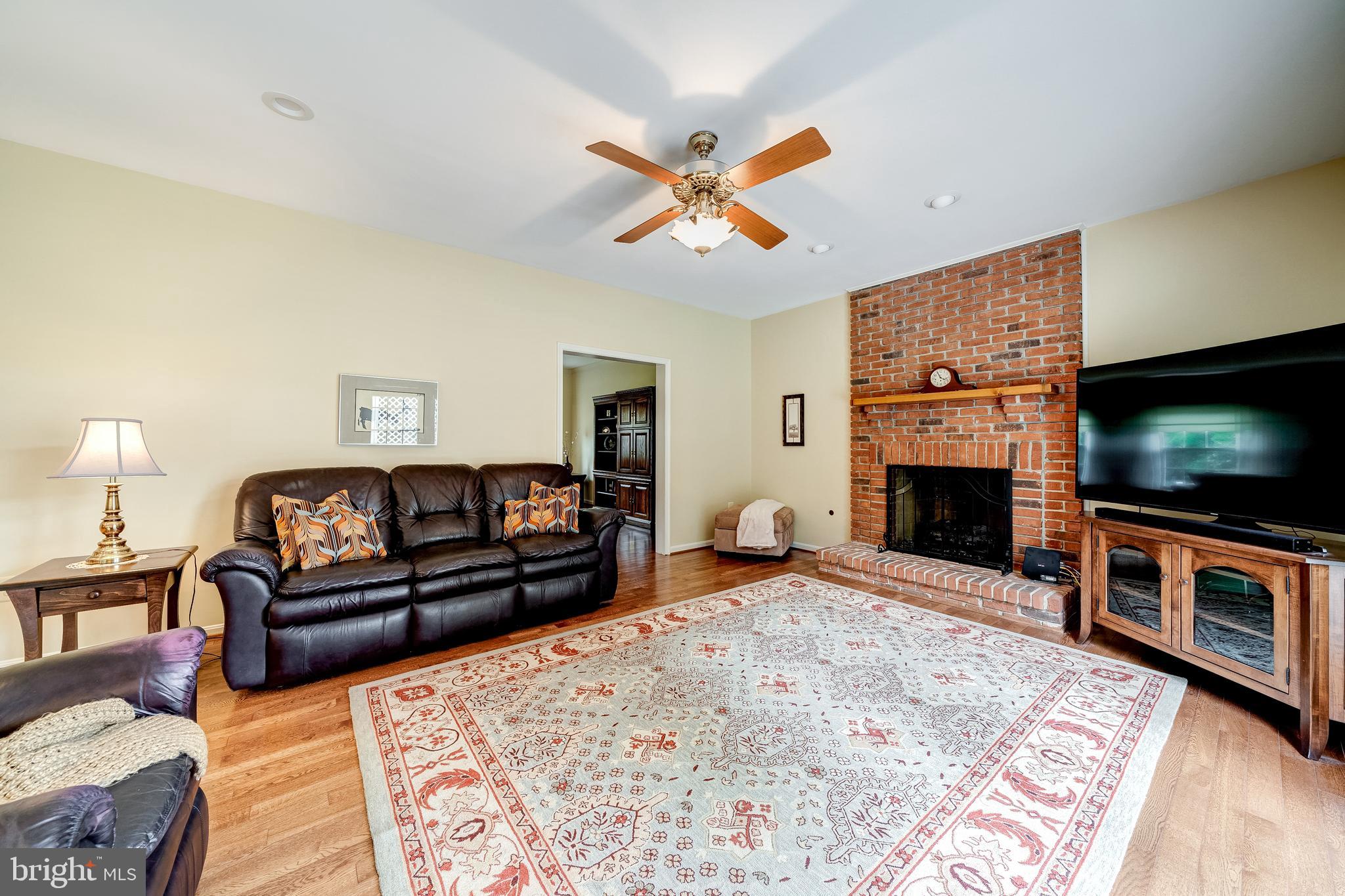 PLEASANT HILL - Residential