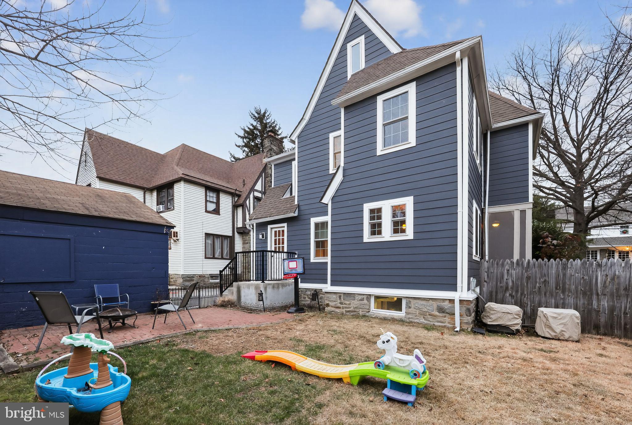 DREXEL PLAZA - Residential