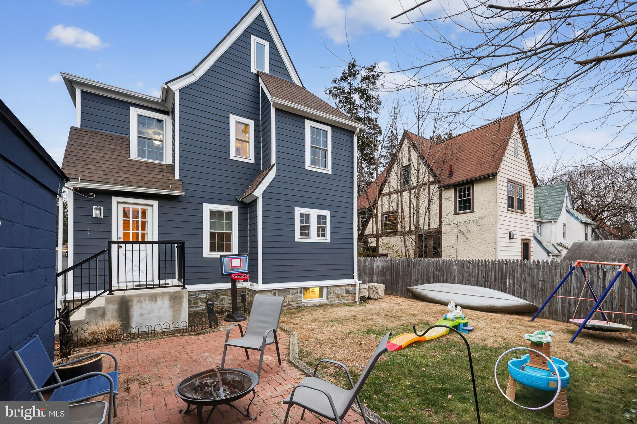 DREXEL PLAZA - Residential