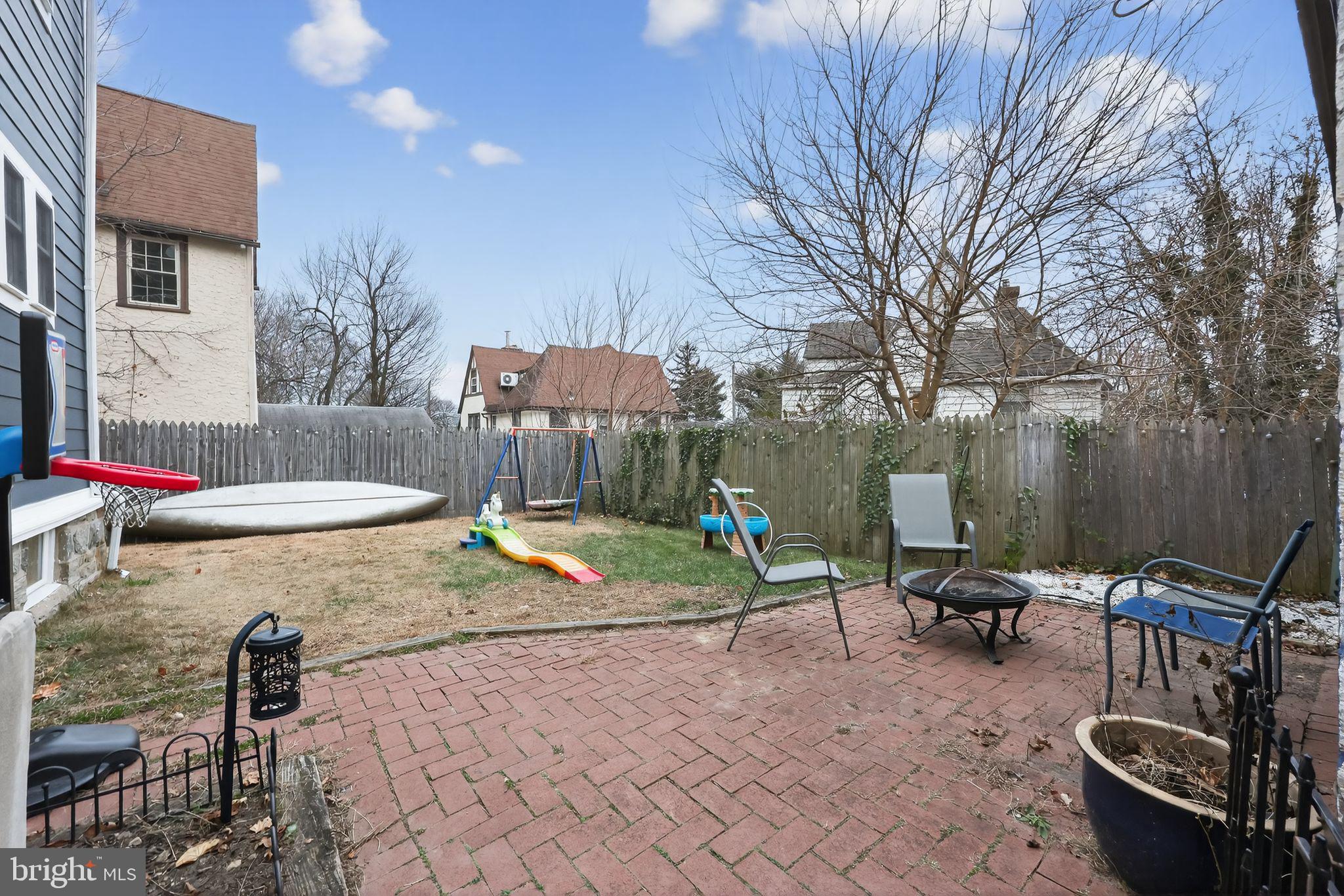 DREXEL PLAZA - Residential