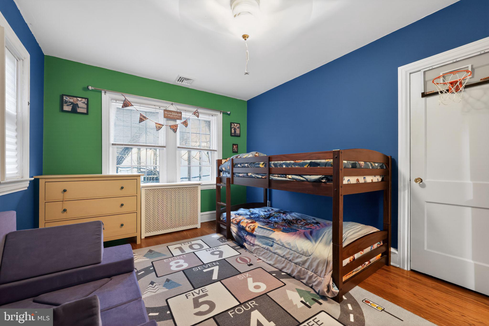 DREXEL PLAZA - Residential