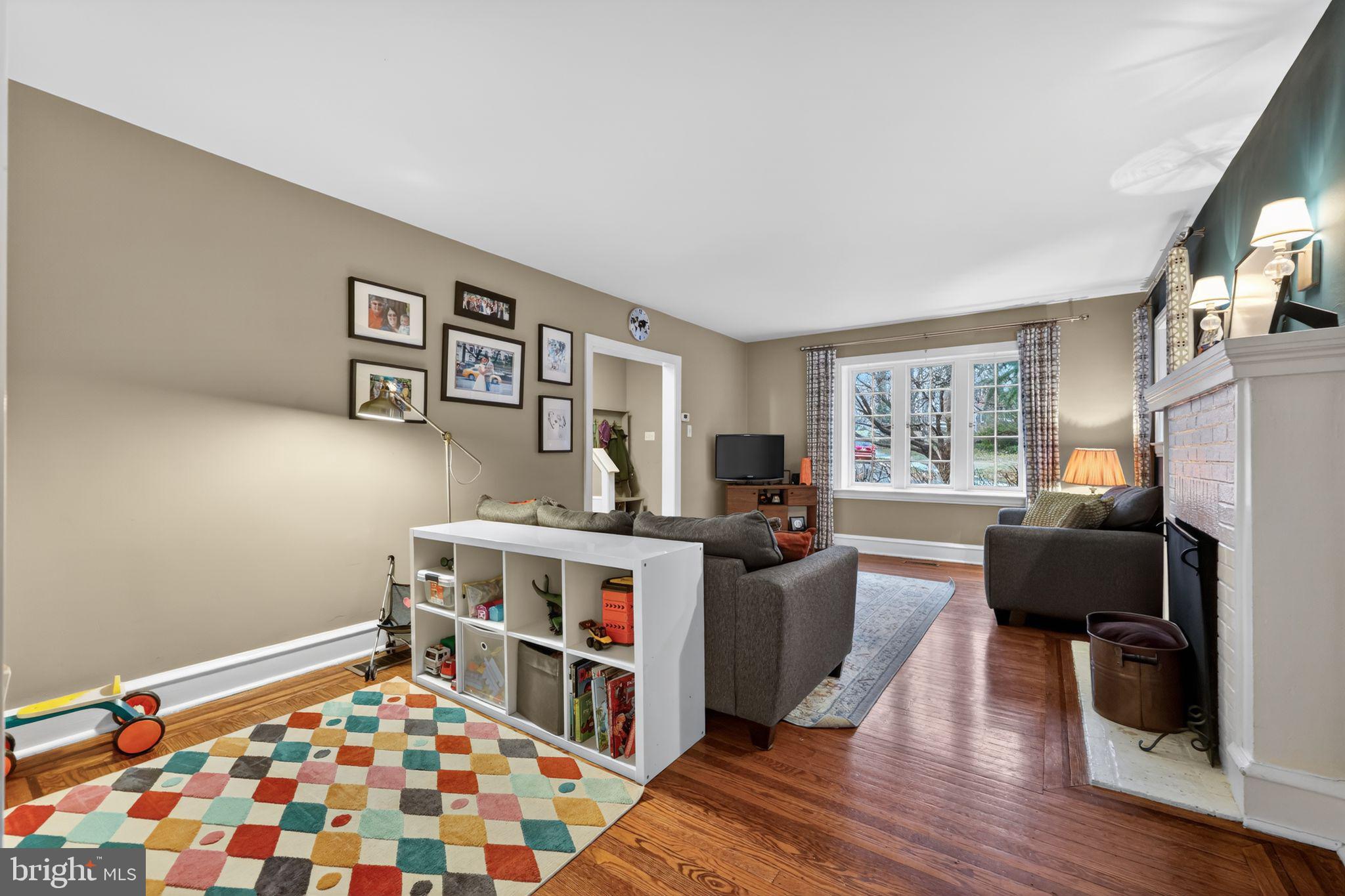 DREXEL PLAZA - Residential