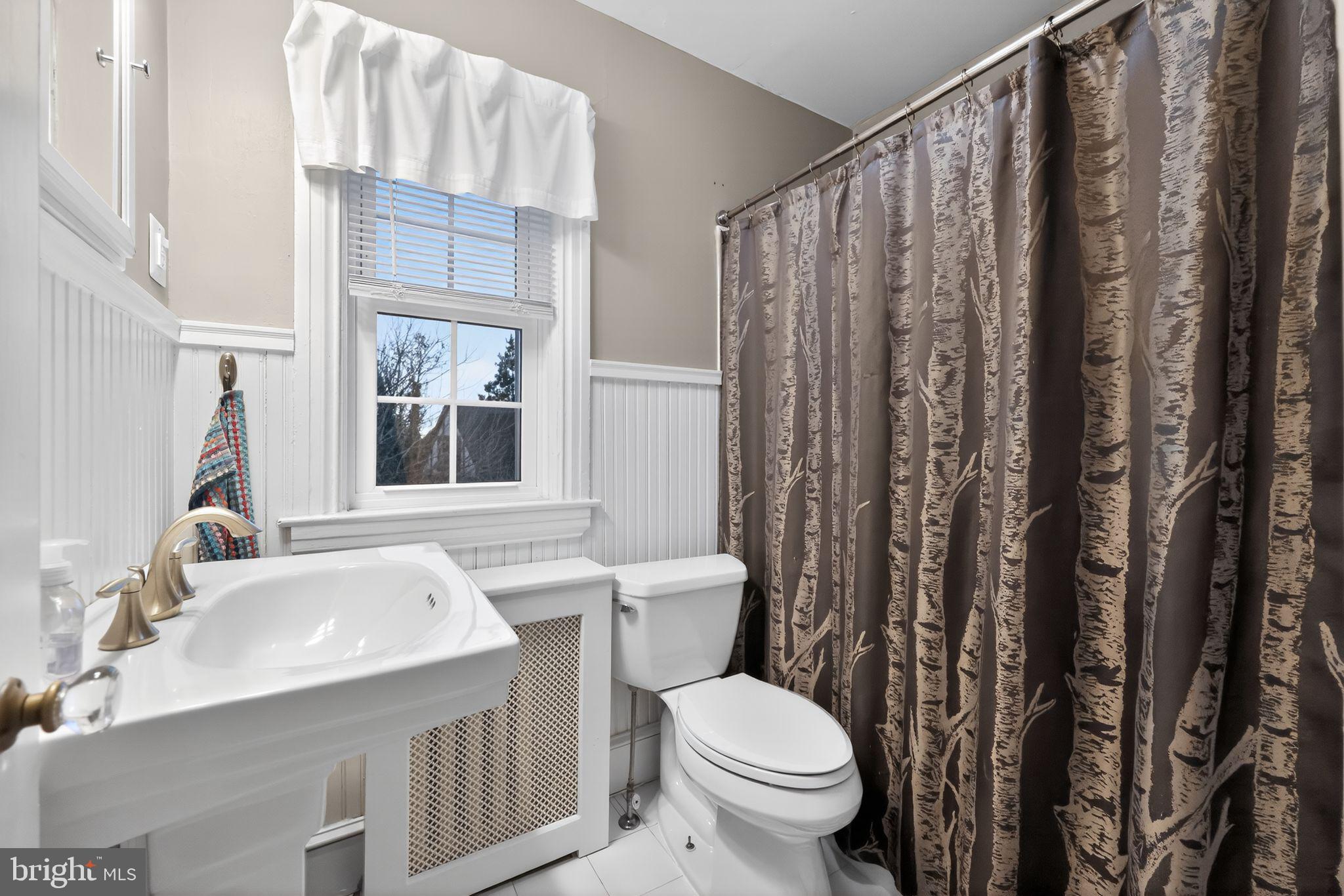 DREXEL PLAZA - Residential