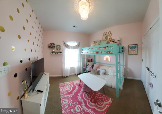 ESTATES AT ELK RUN - Residential Lease