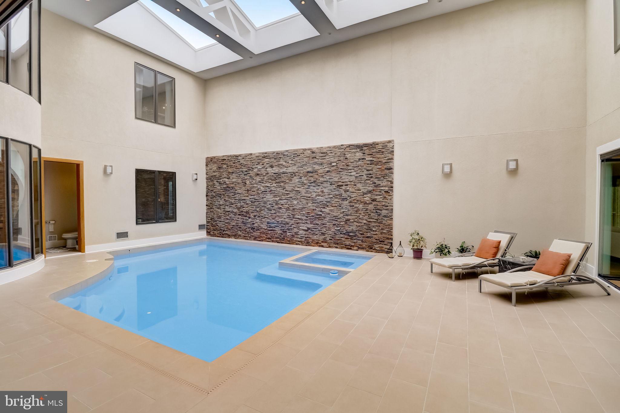 CHESTERBROOK - Residential