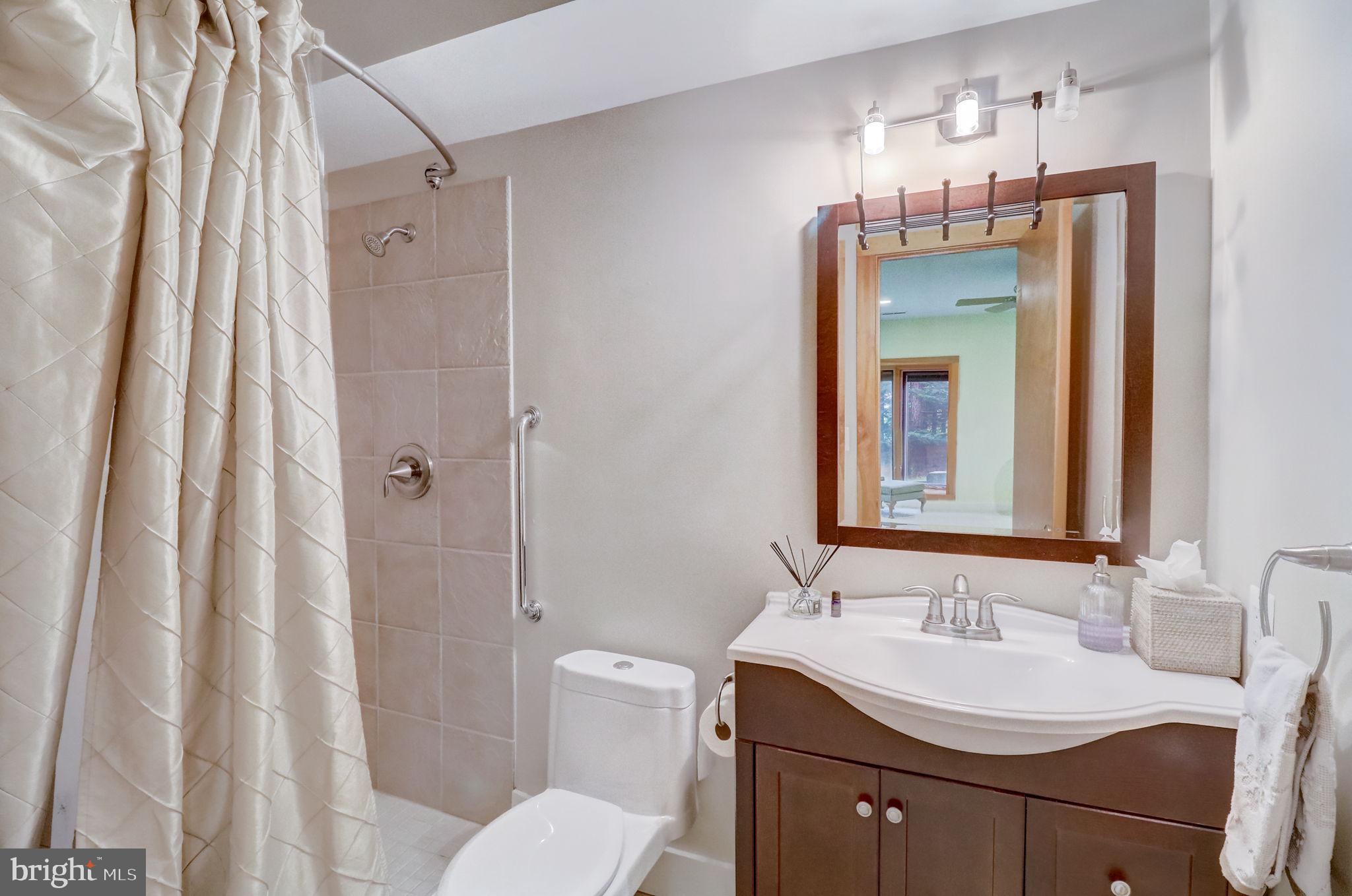 CHESTERBROOK - Residential