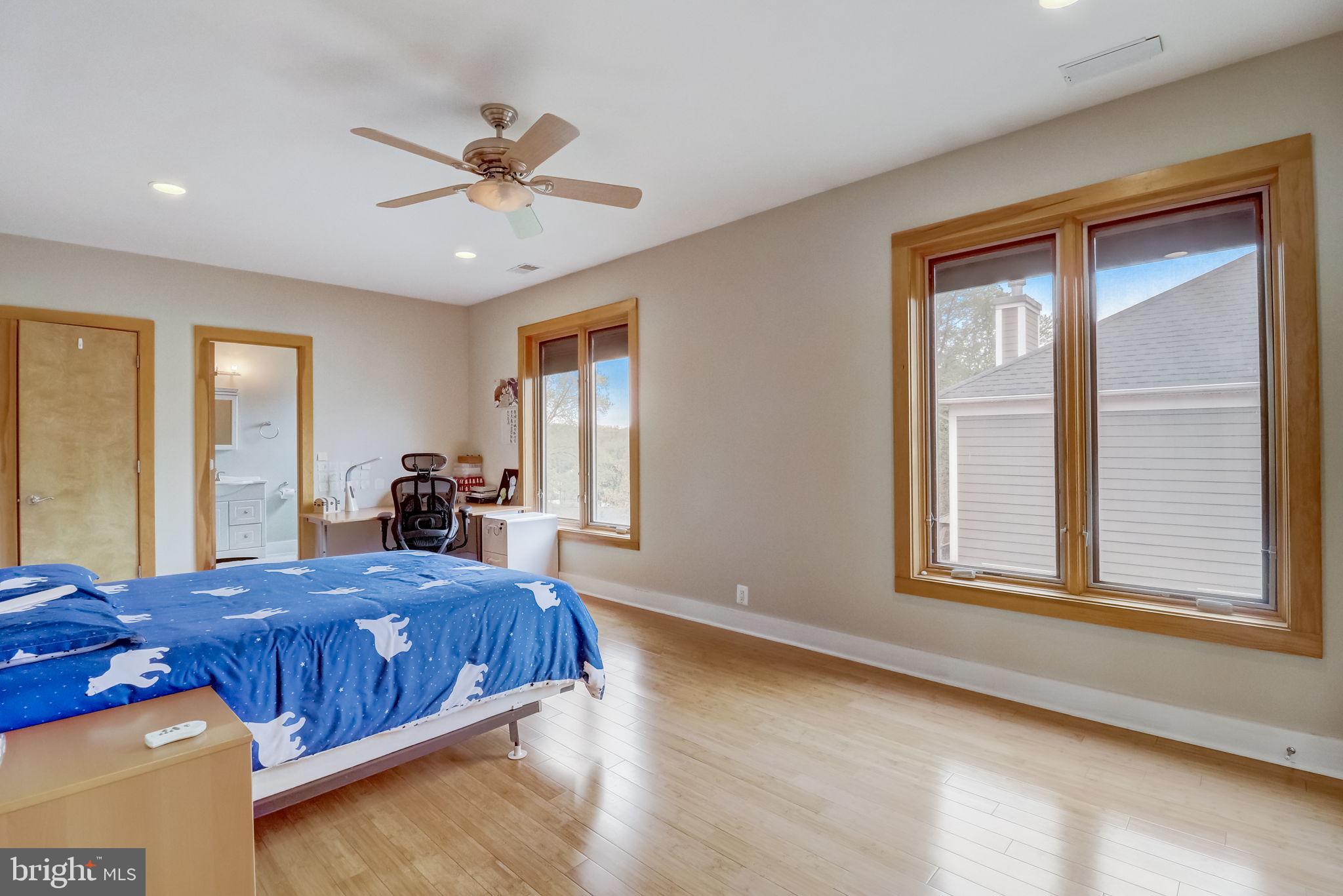 CHESTERBROOK - Residential