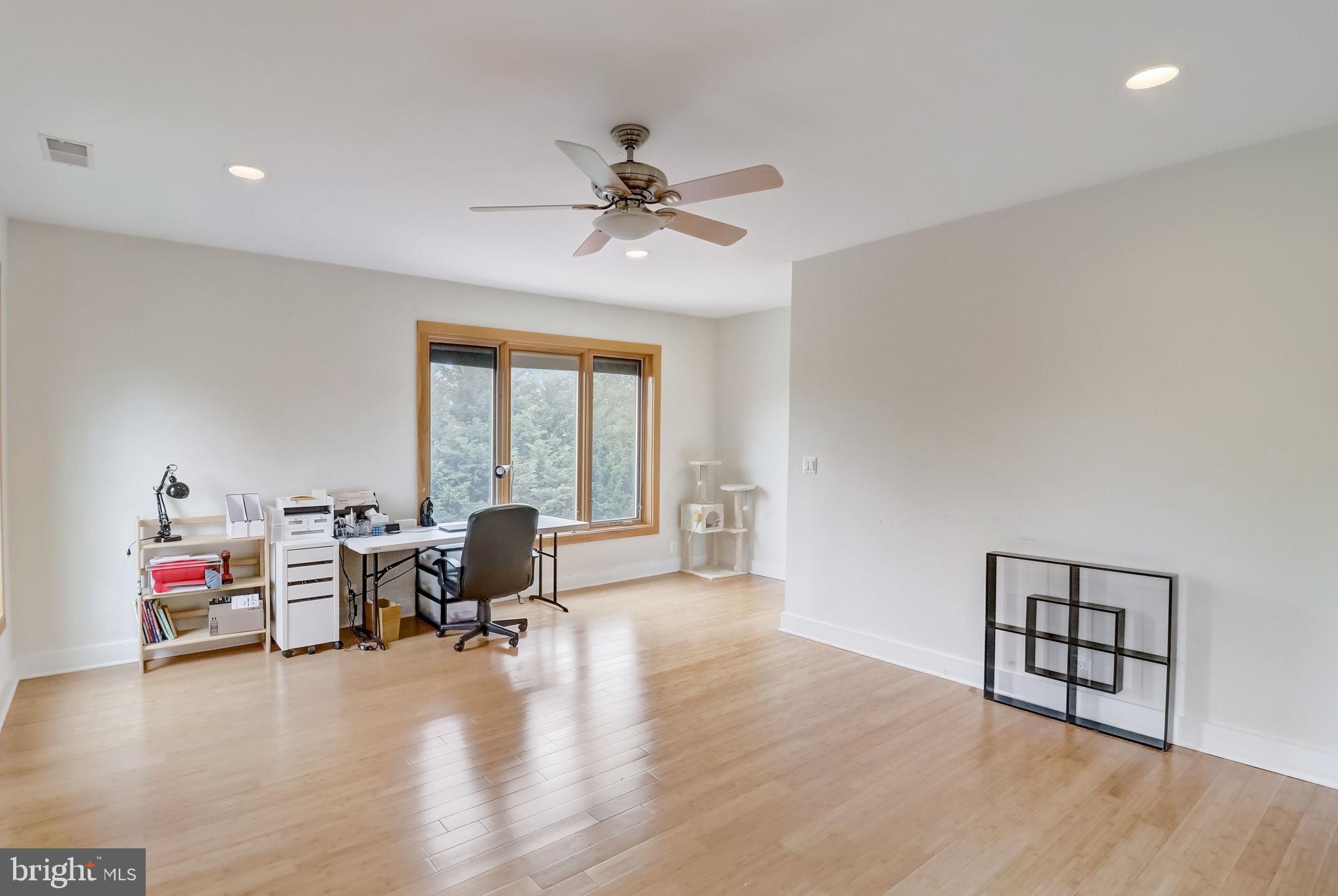 CHESTERBROOK - Residential