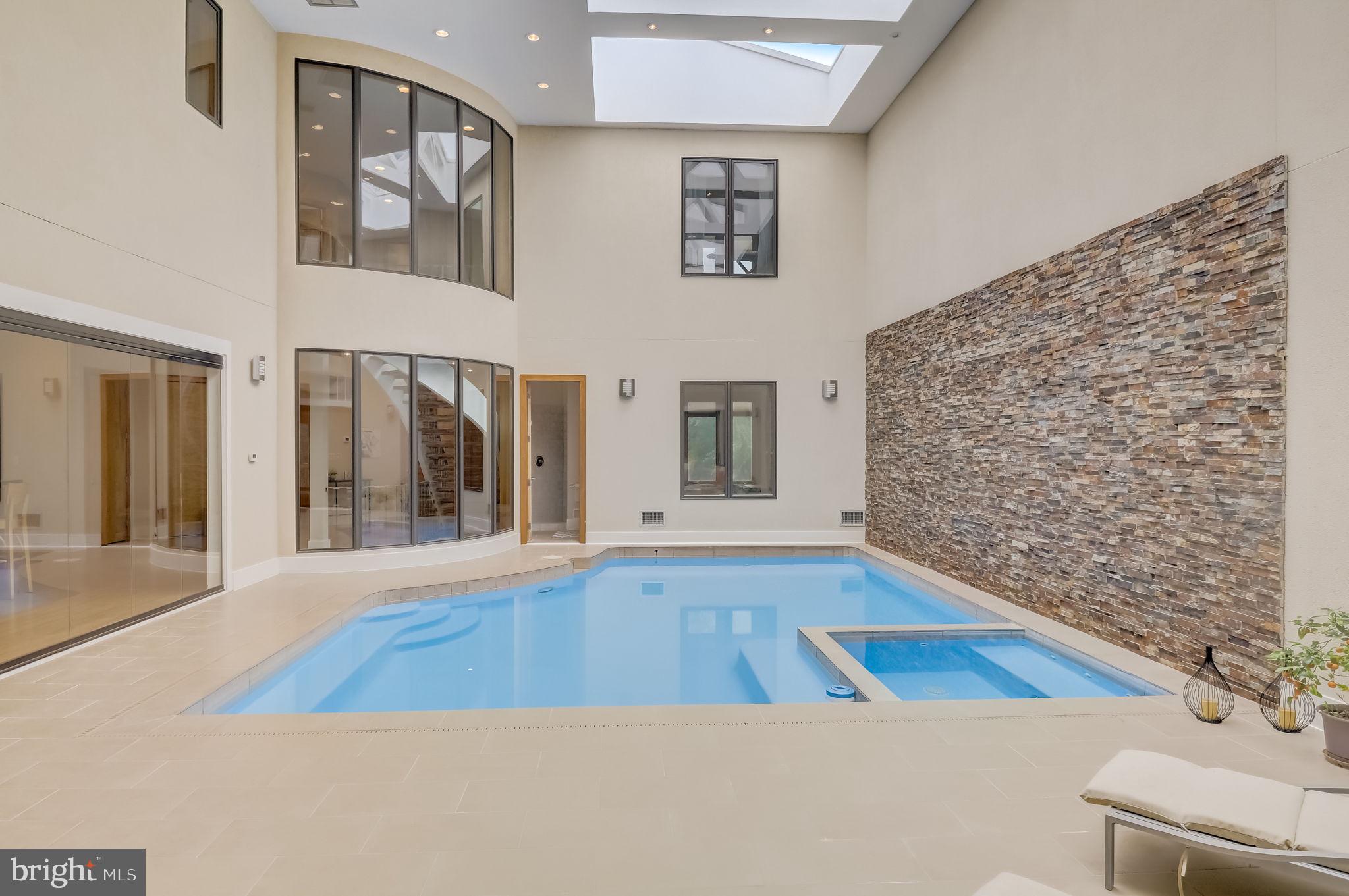 CHESTERBROOK - Residential