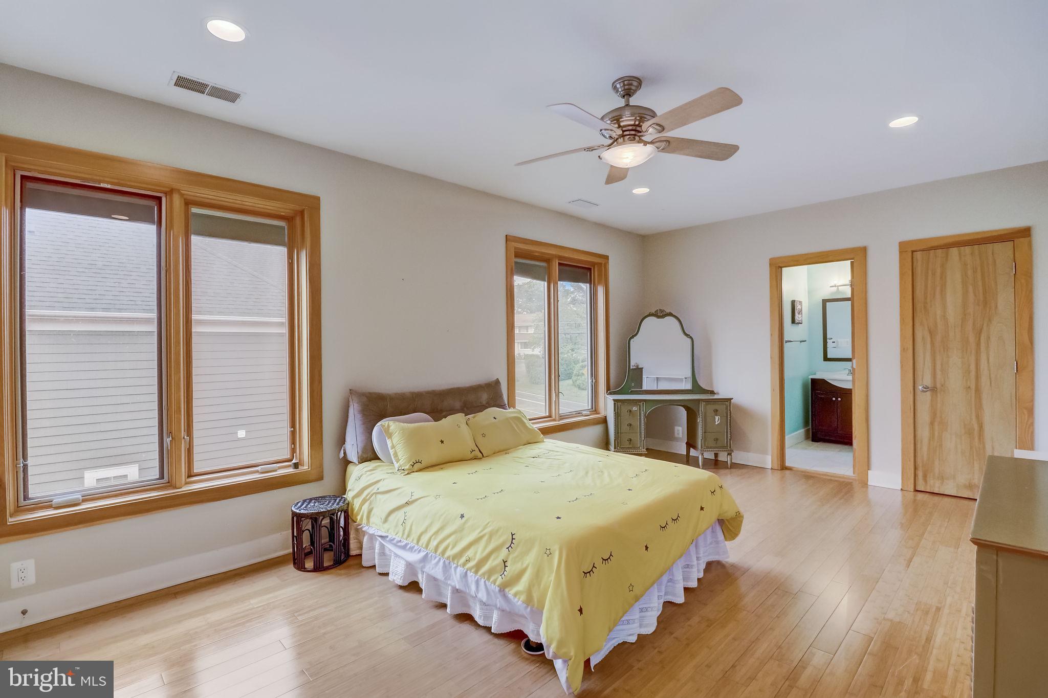 CHESTERBROOK - Residential