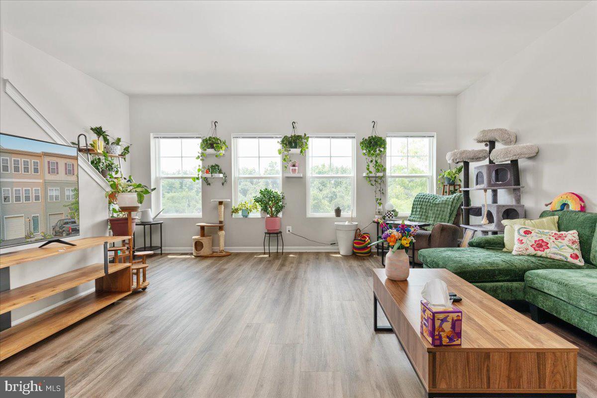 SNOWDEN BRIDGE - Residential Lease