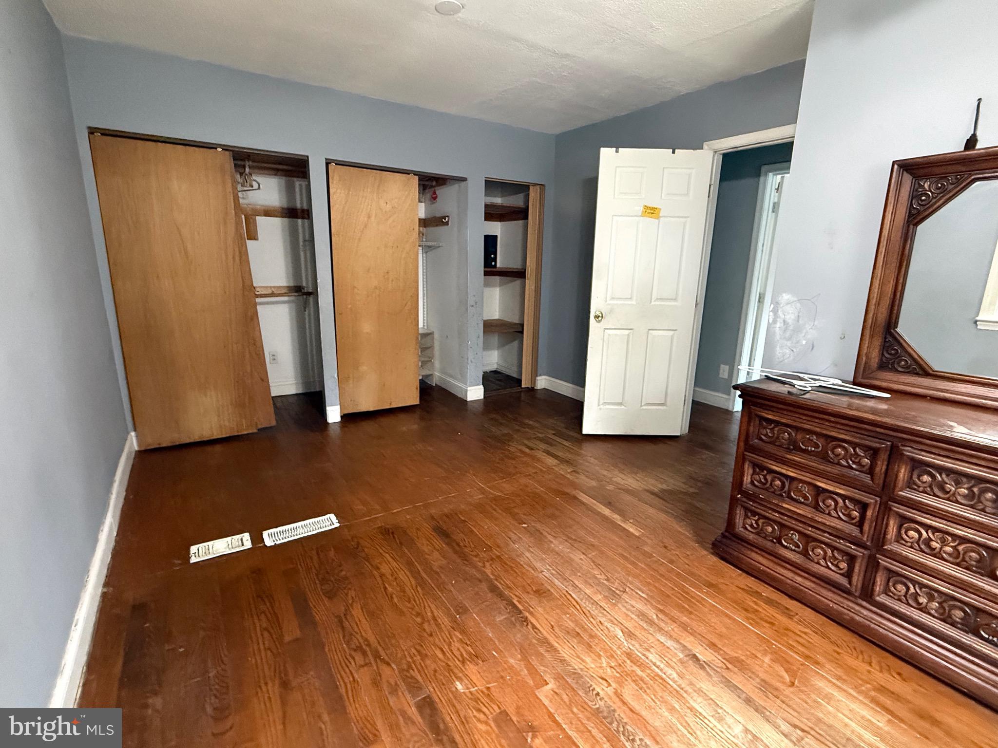 2622 GROVETON STREET