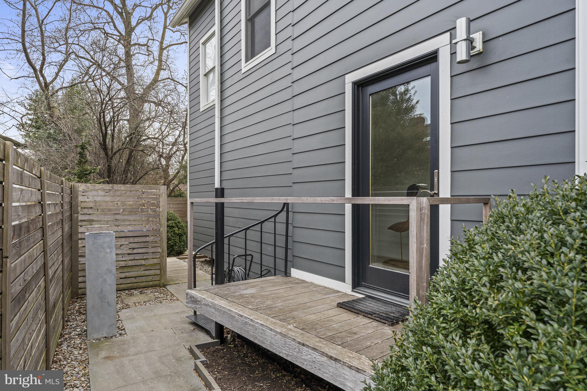 HUNTING RIDGE - Residential