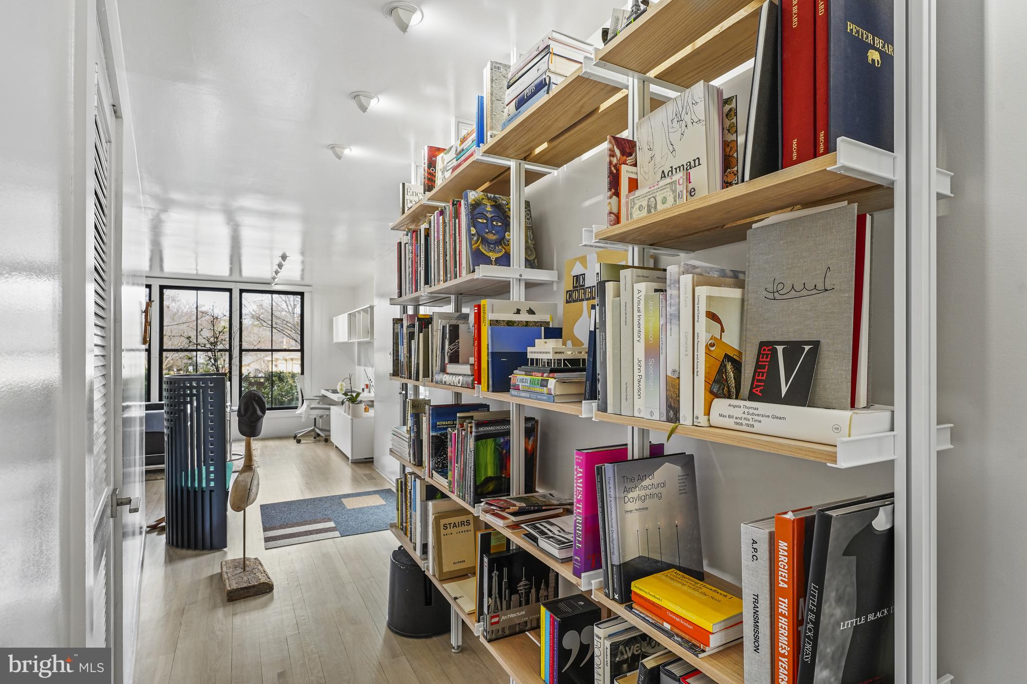 HUNTING RIDGE - Residential