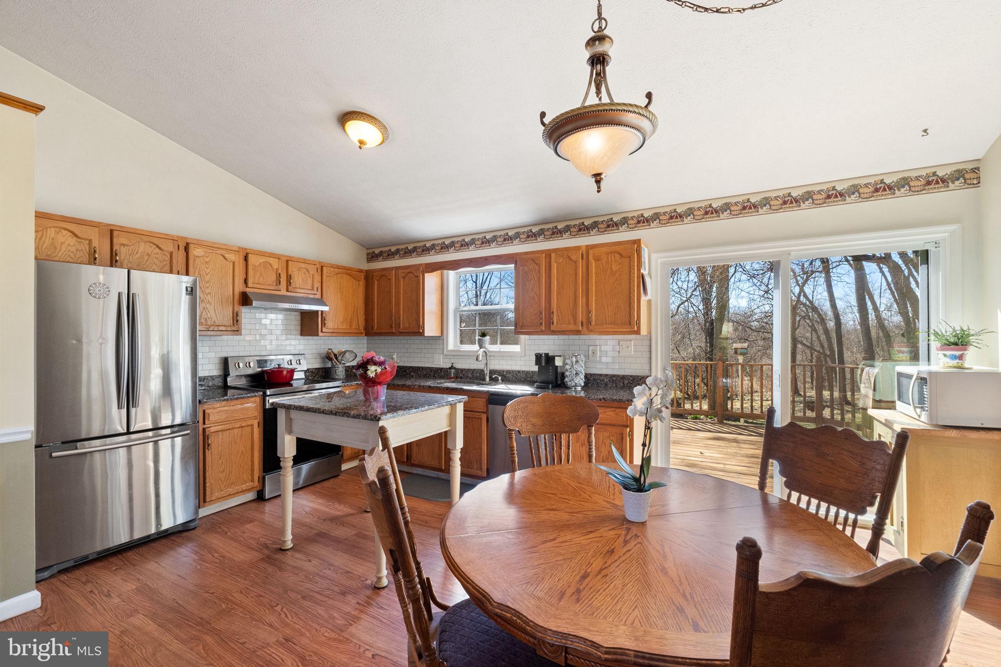 BRIAR RUN - Residential