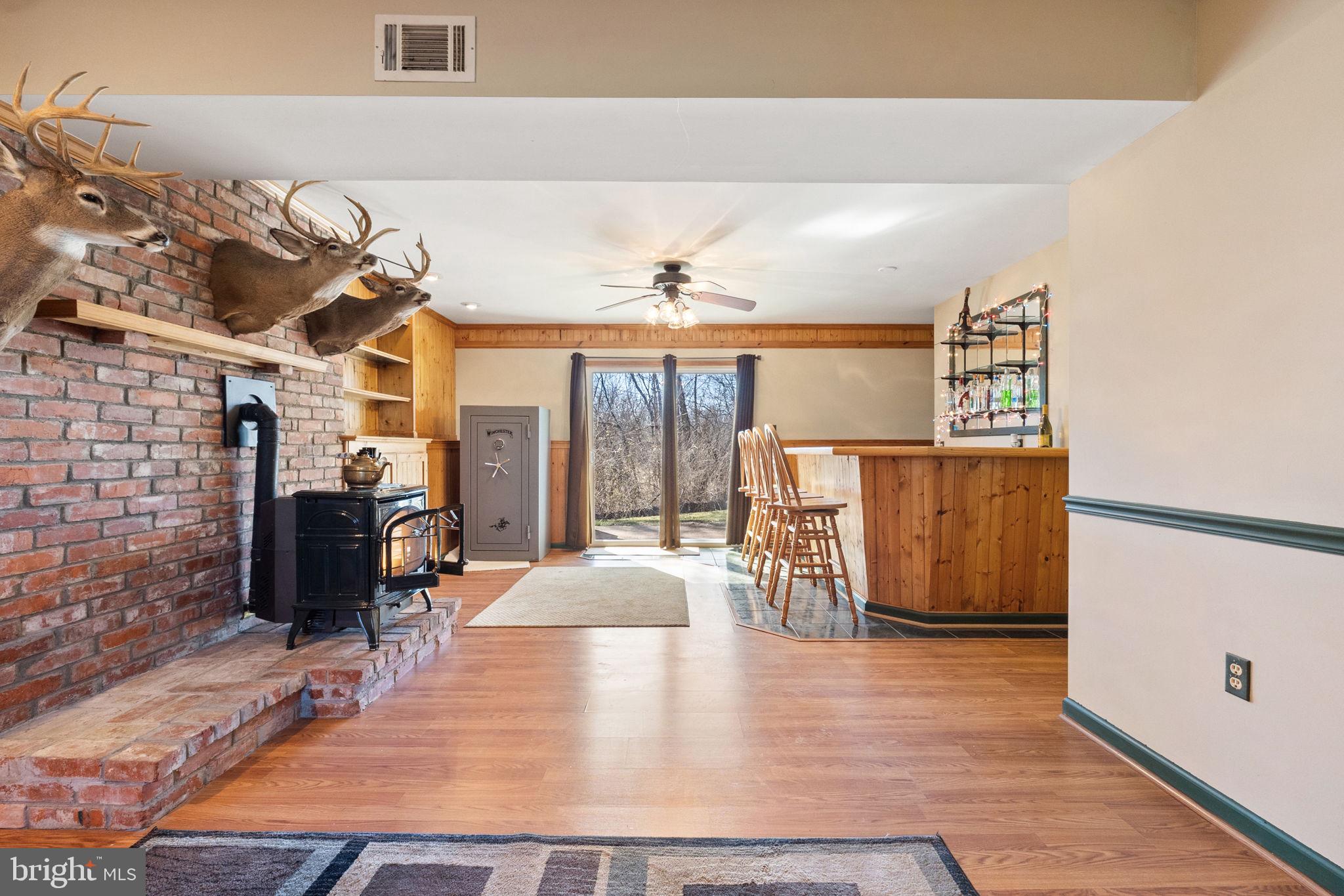 BRIAR RUN - Residential