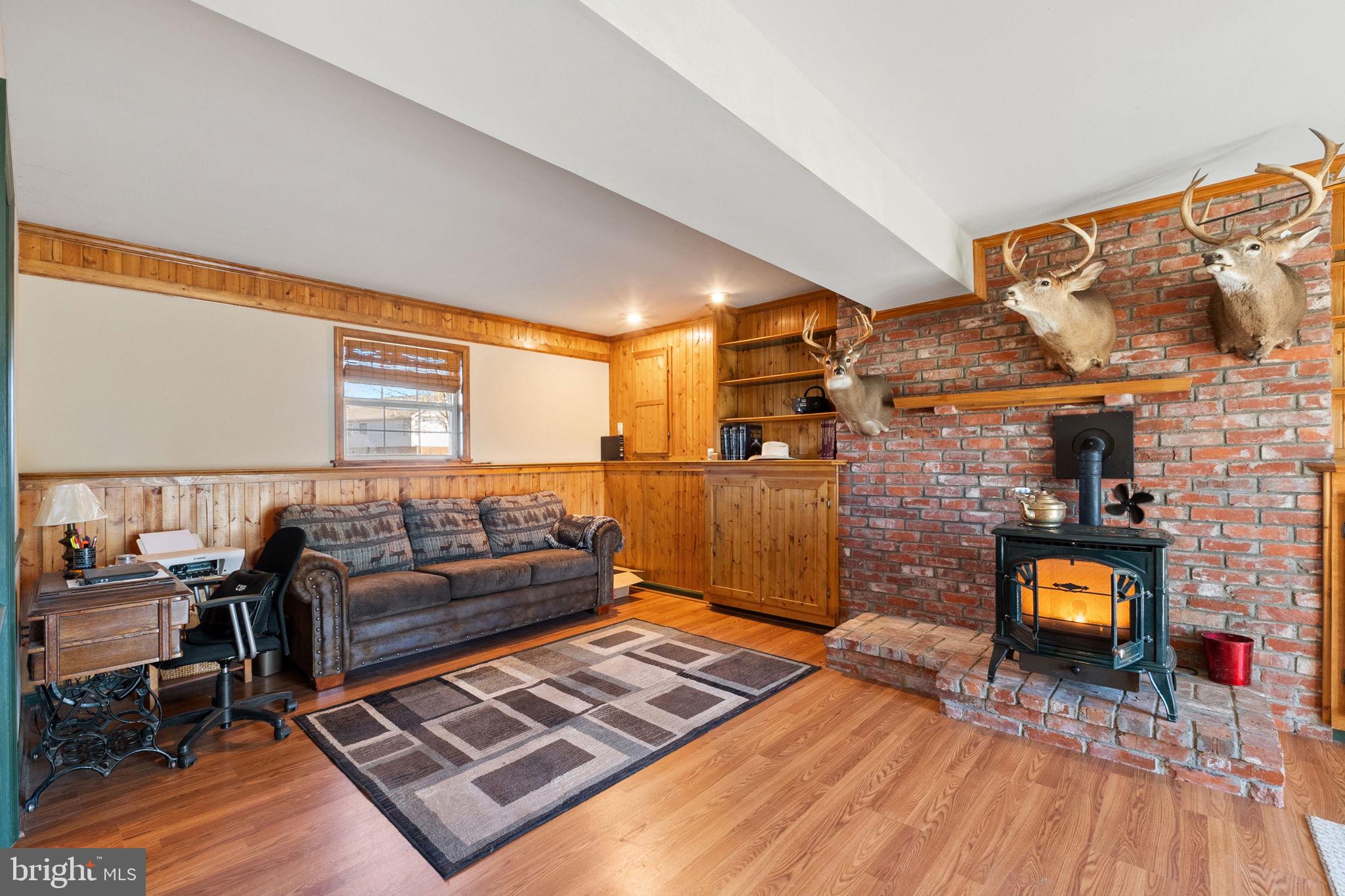 BRIAR RUN - Residential