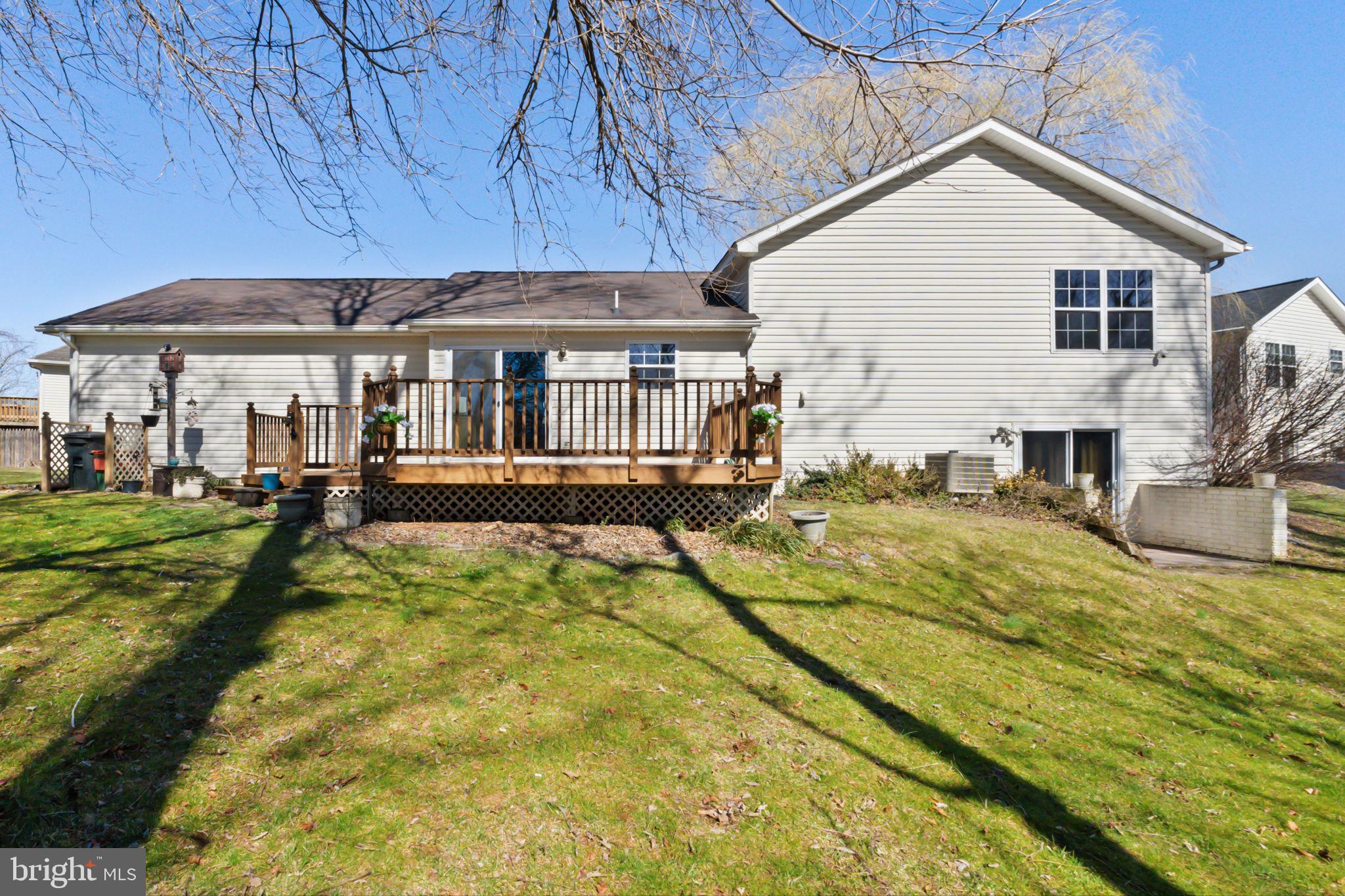 BRIAR RUN - Residential