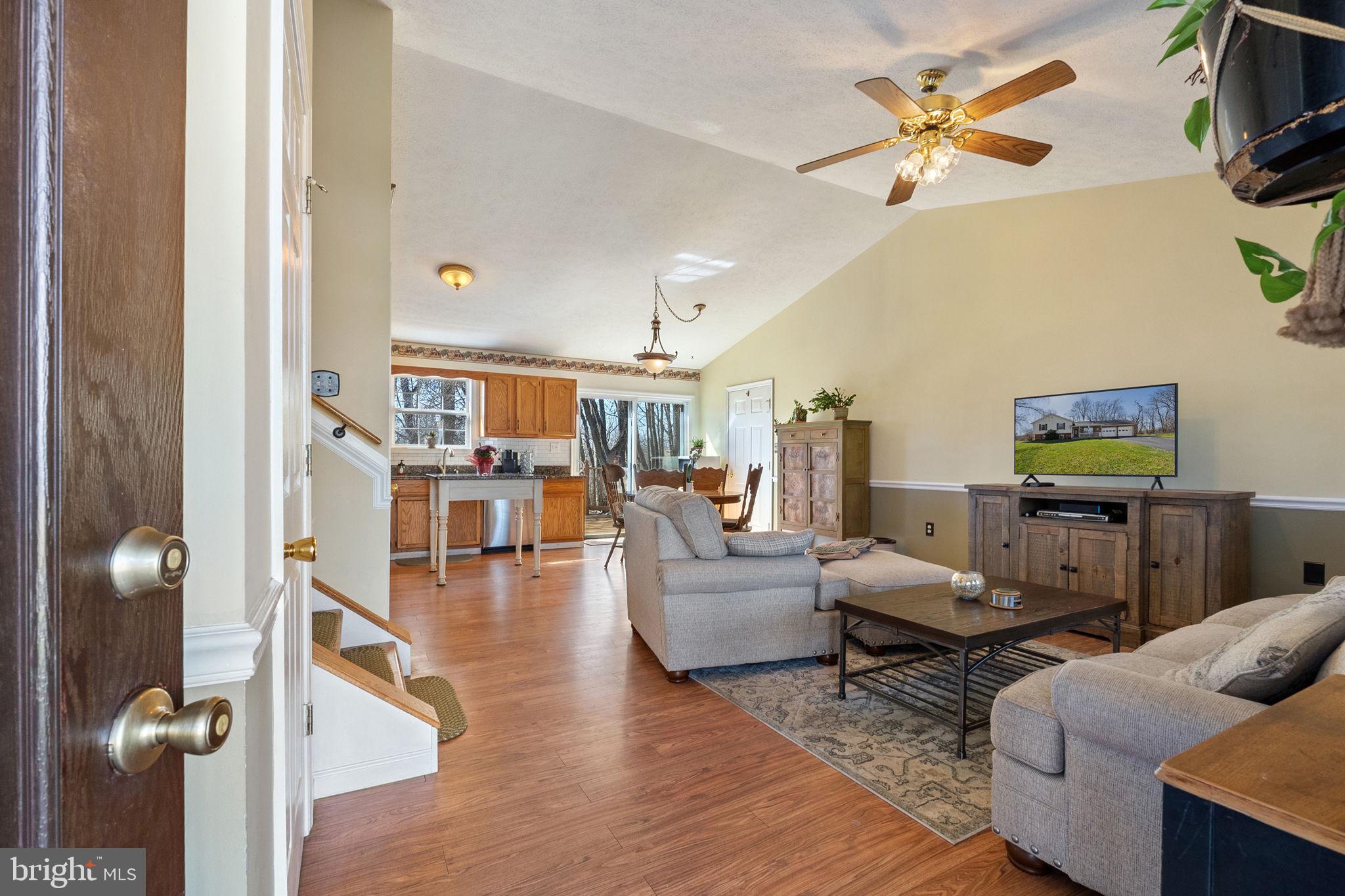 BRIAR RUN - Residential