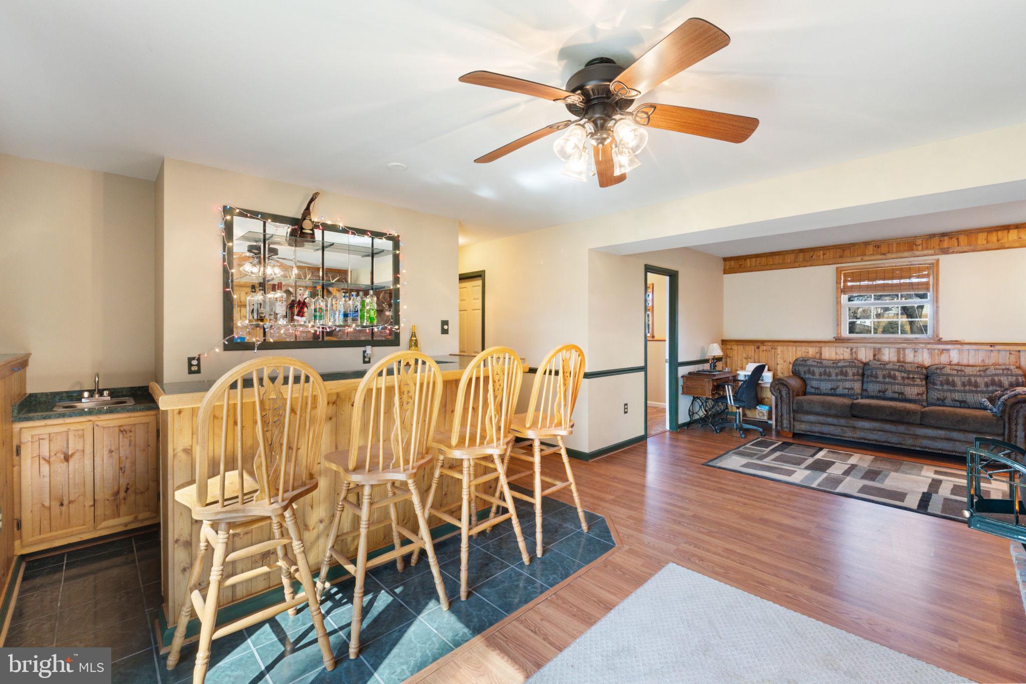 BRIAR RUN - Residential