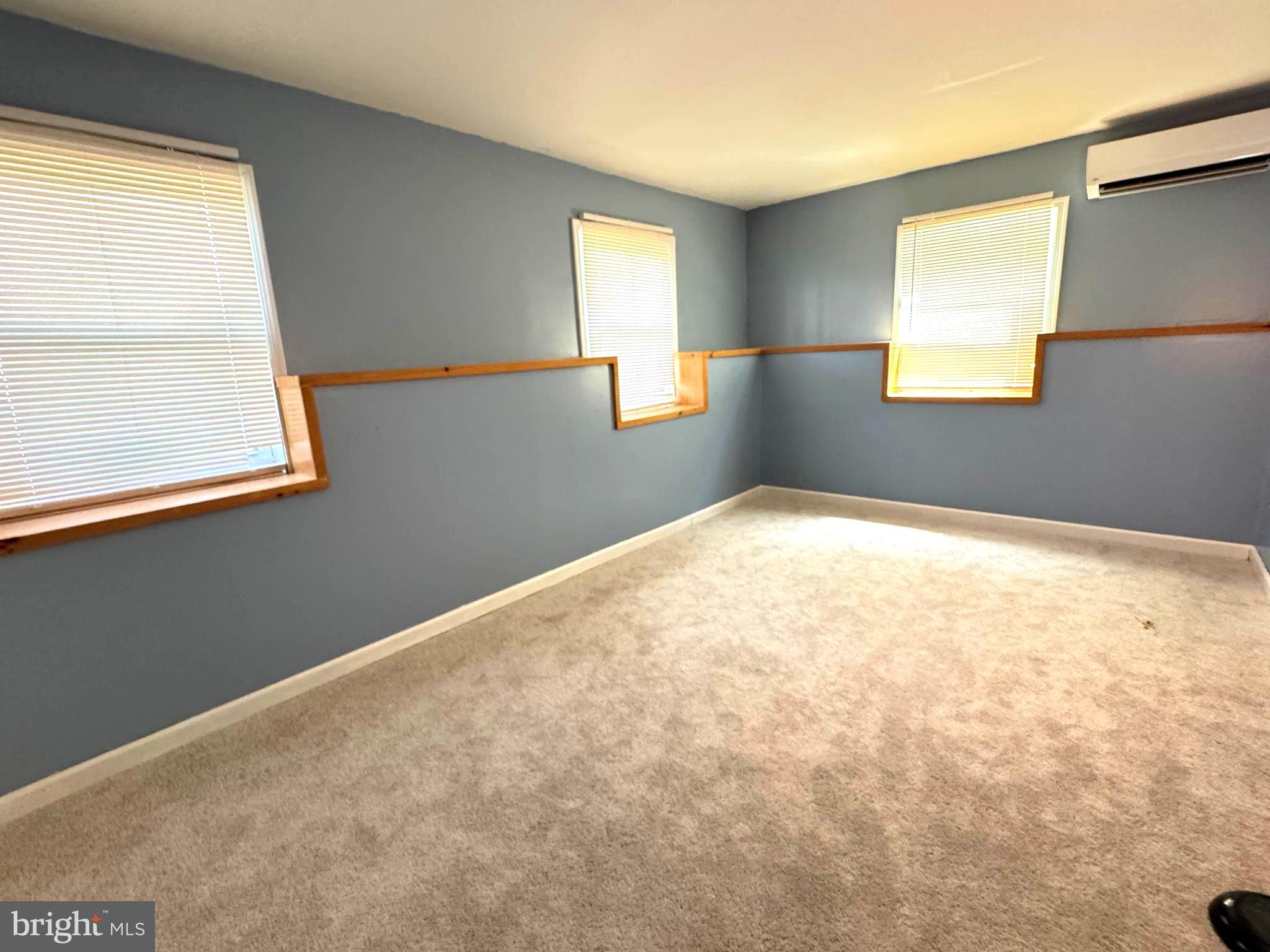 ELVERSON - Residential