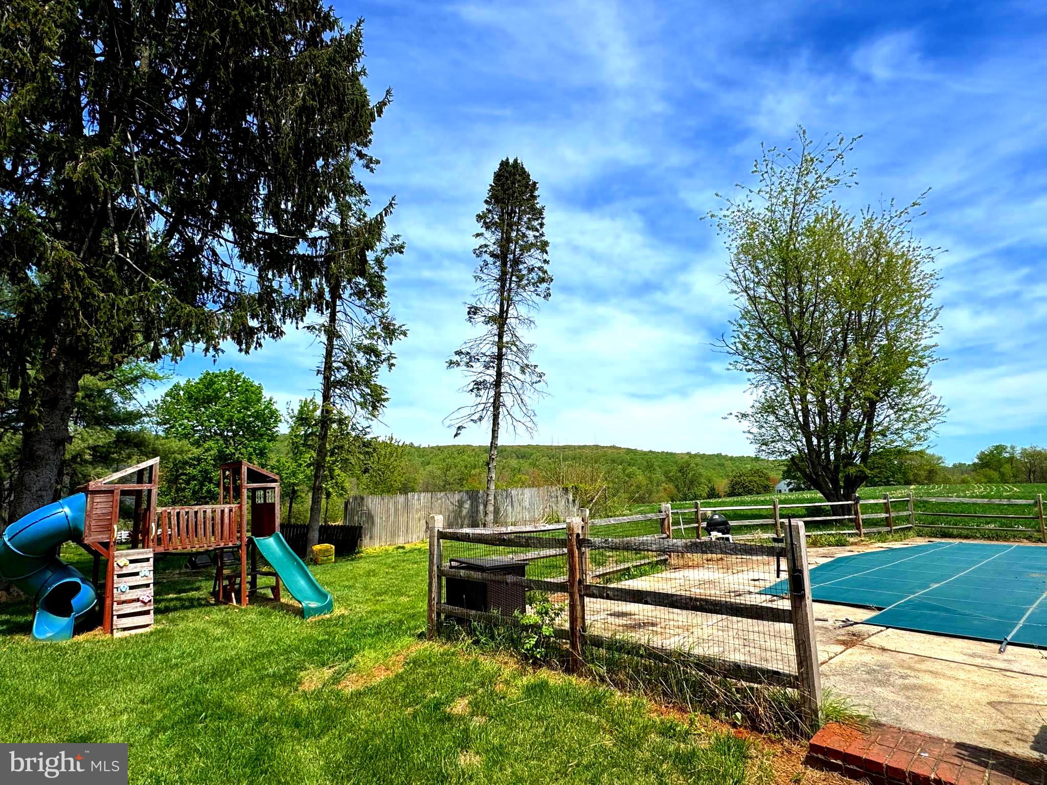 ELVERSON - Residential