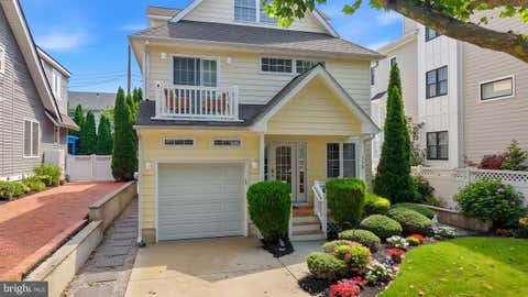 Homes For Sale - 113 N Pembroke Avenue<br/> Atlantic County, MARGATE CITY, NJ 08402