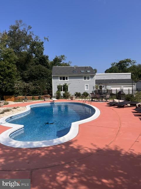 431 HERITAGE ROAD