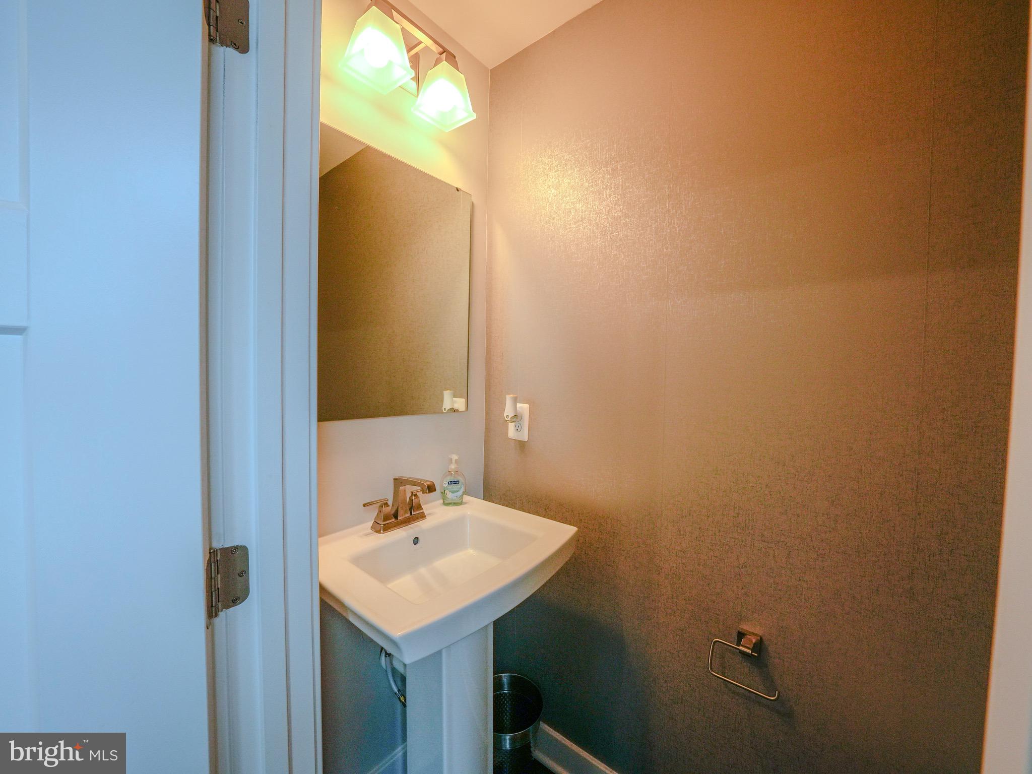 SUMMERFIELD AT MORGAN ST - Residential Lease