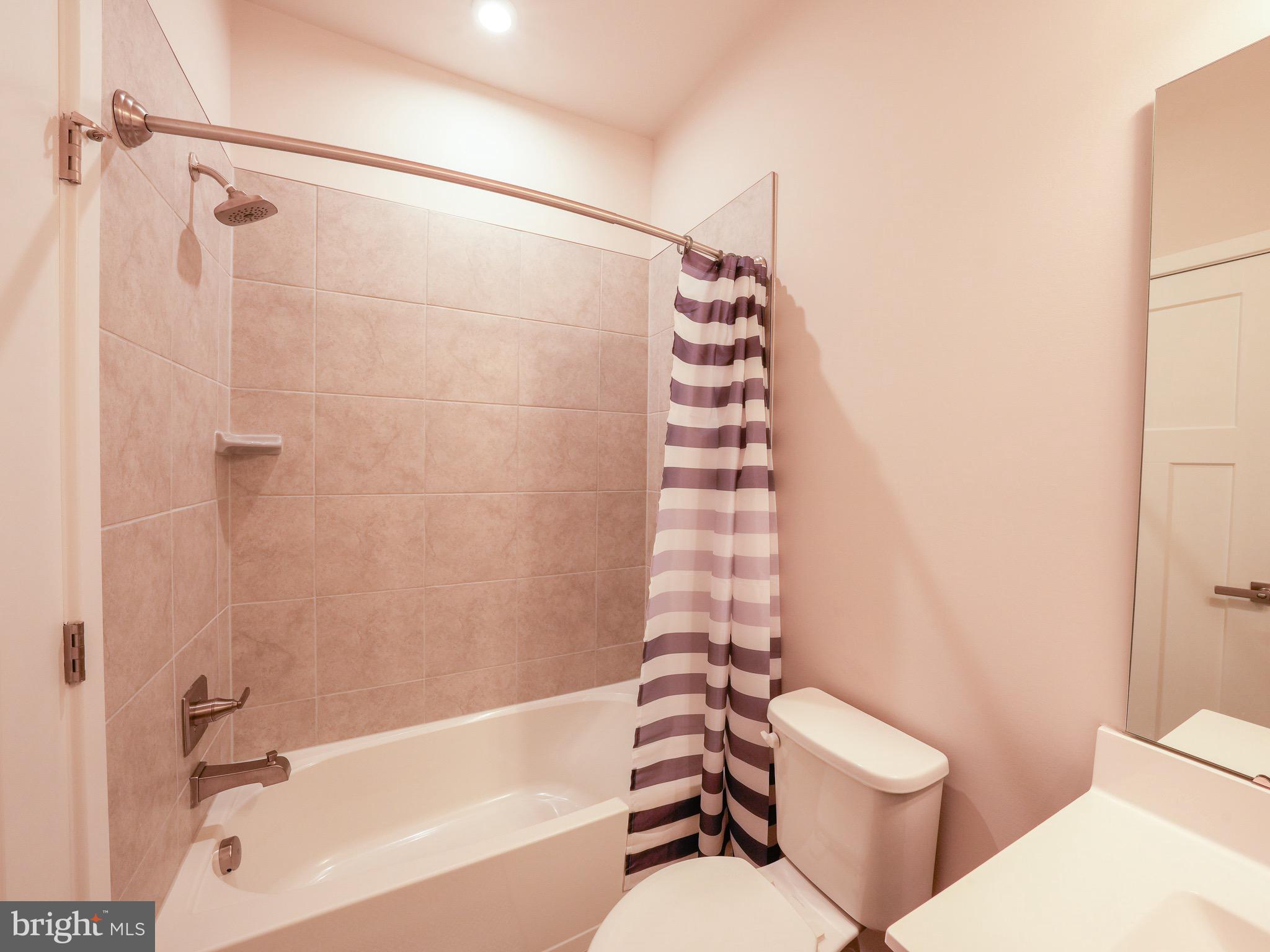 SUMMERFIELD AT MORGAN ST - Residential Lease