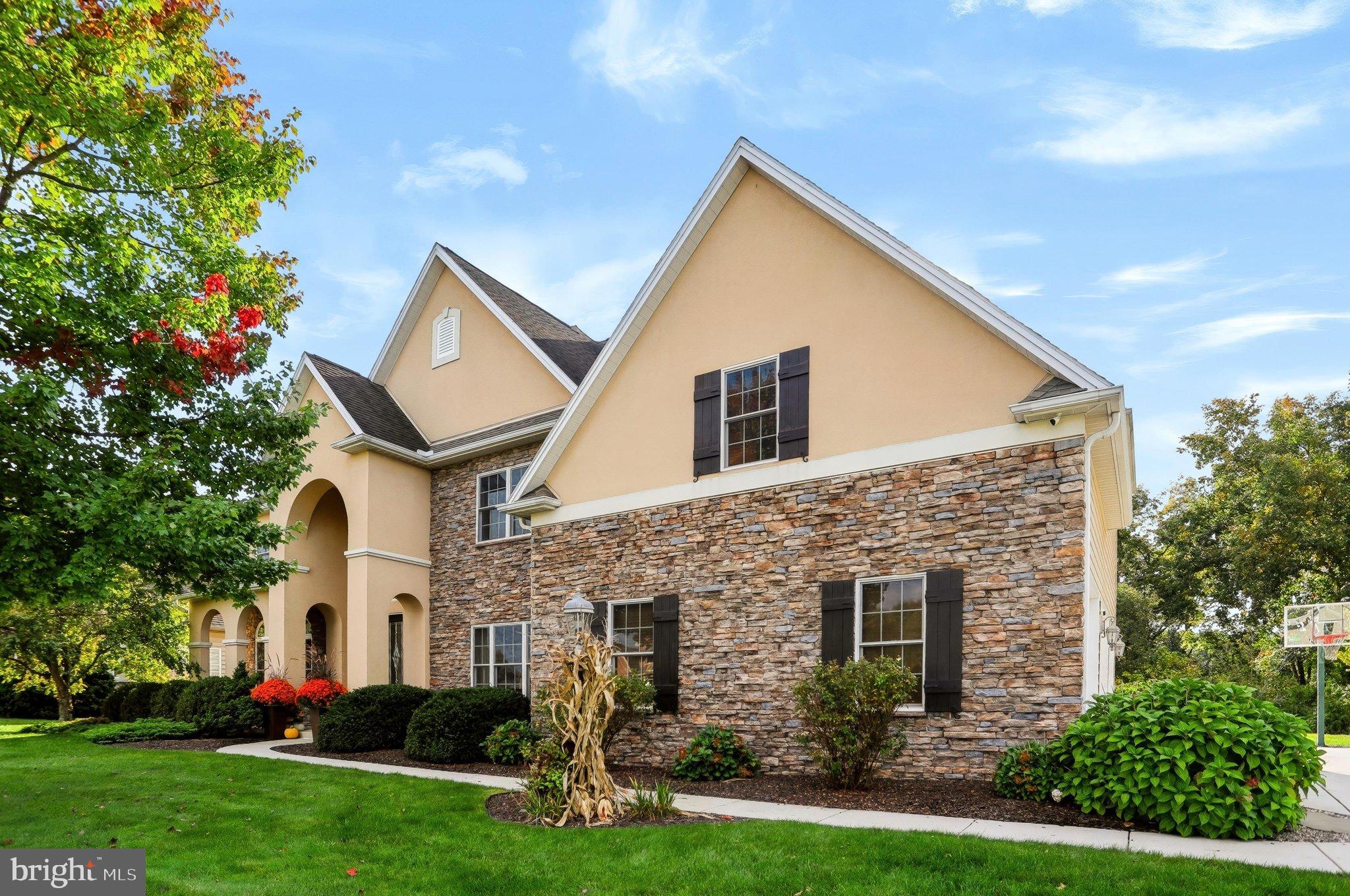 1273 SKYVIEW COURT