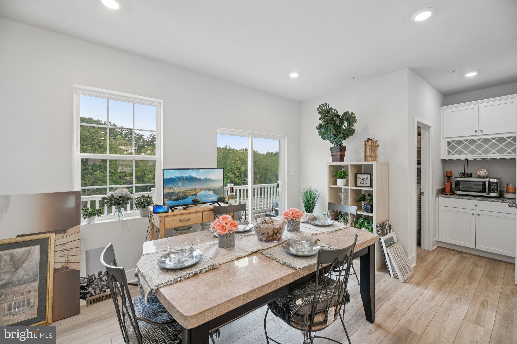 WOODS OF MYRTLE POINT - Residential