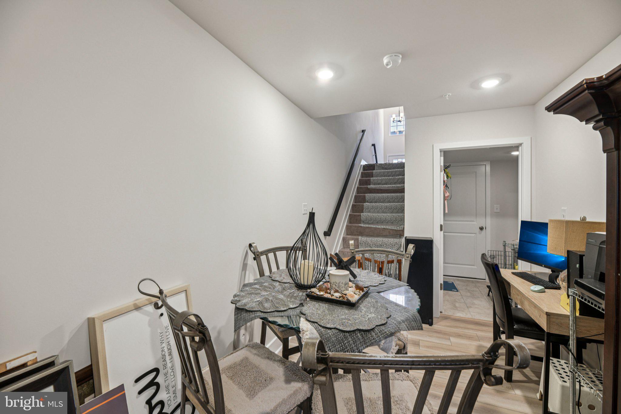 WOODS OF MYRTLE POINT - Residential