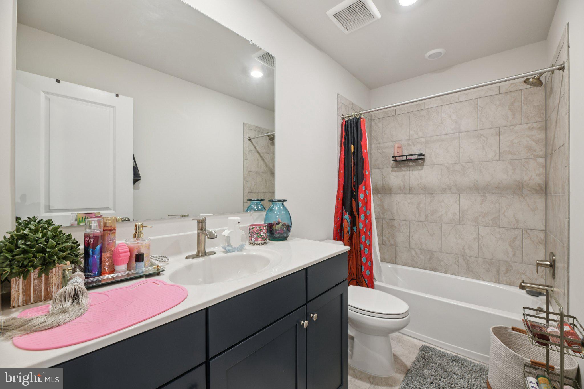 WOODS OF MYRTLE POINT - Residential